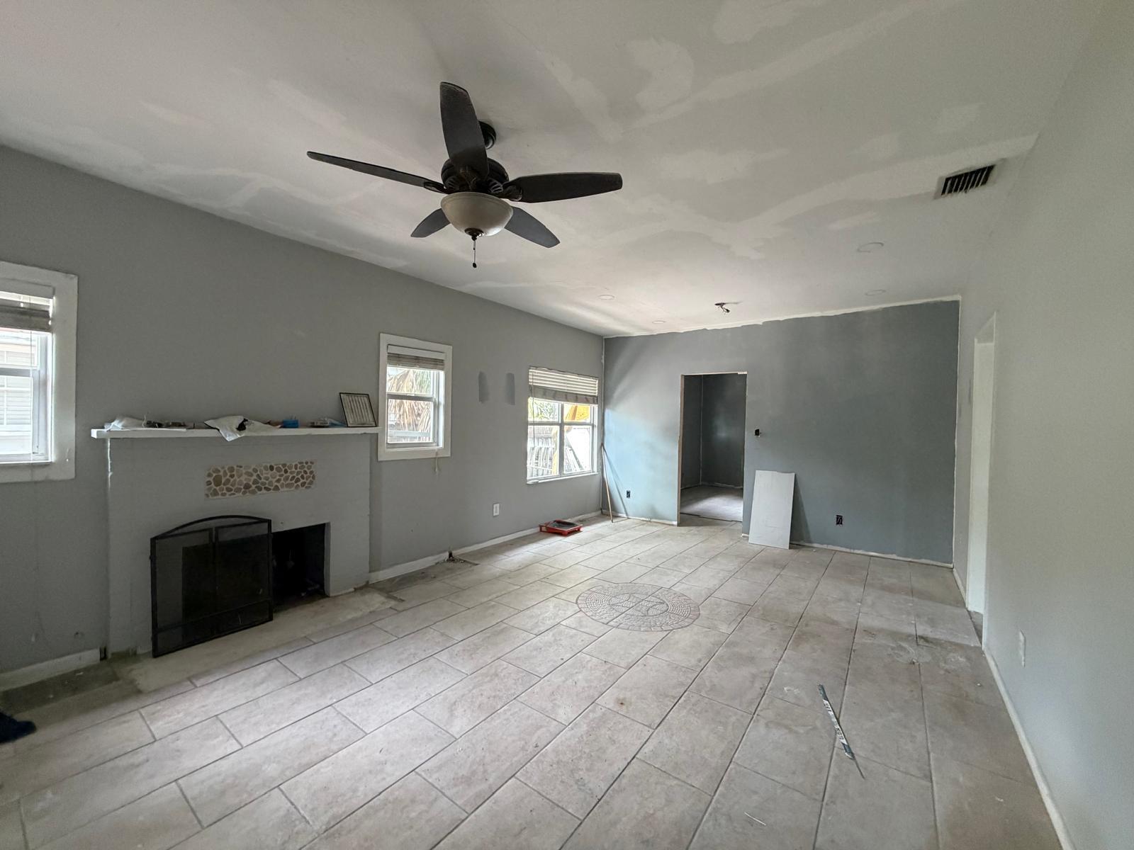View details of listing 631 37TH Street 631, West Palm Beach, FL 33407 West Palm Beach with MLS#