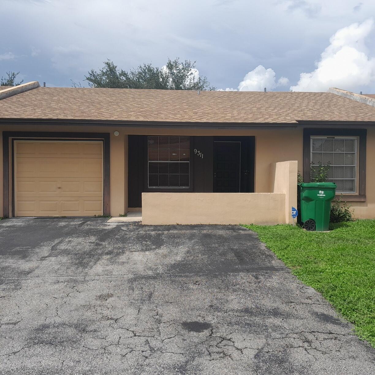 Listing  9311 E HEATHER Lane, Miramar, FL 33025, Miramar, FL 33025