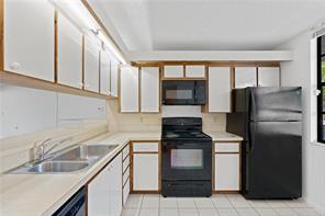 Listing  1709 Whitehall Drive 205, Davie, FL 33324, Davie, FL 33324