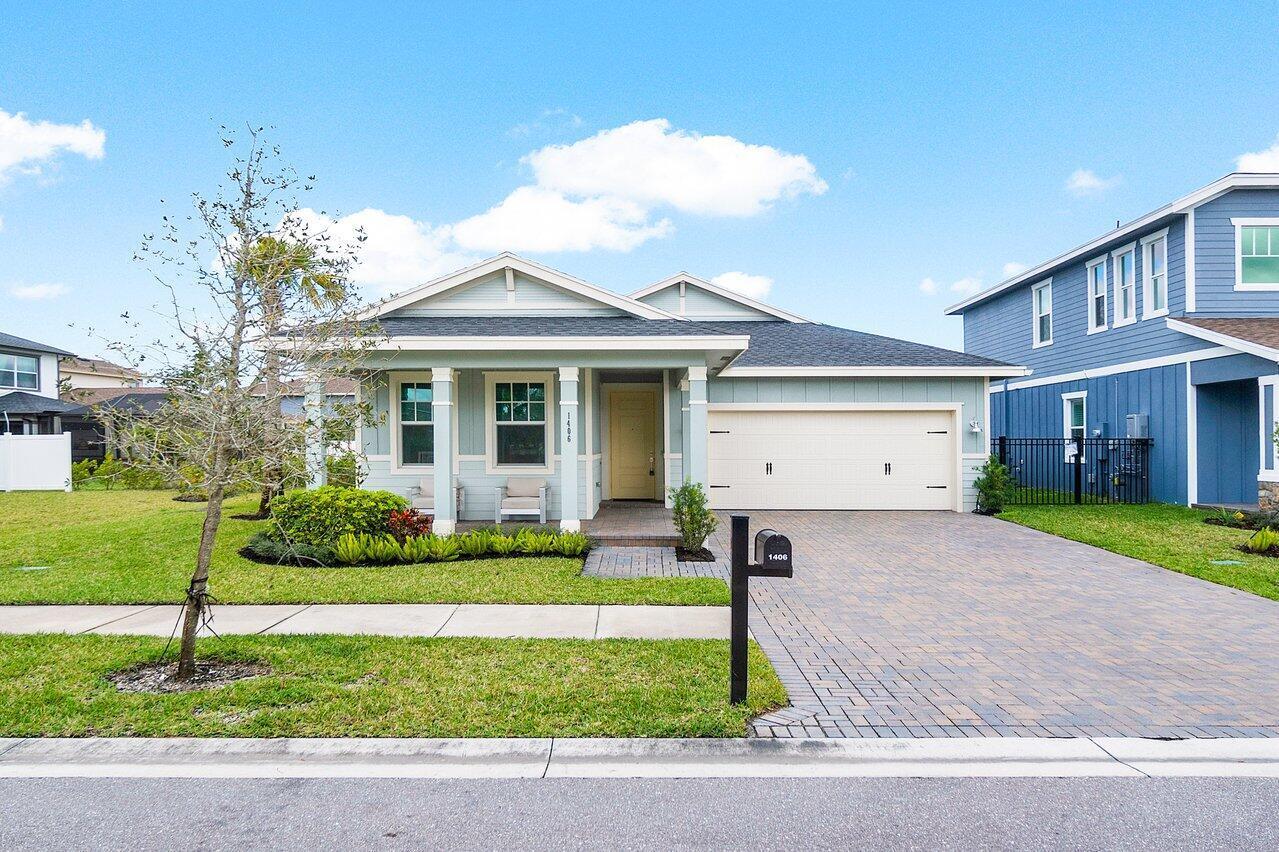 View details of listing 1406 Arrowhead Point Road, Loxahatchee, FL 33470 Loxahatchee with MLS#