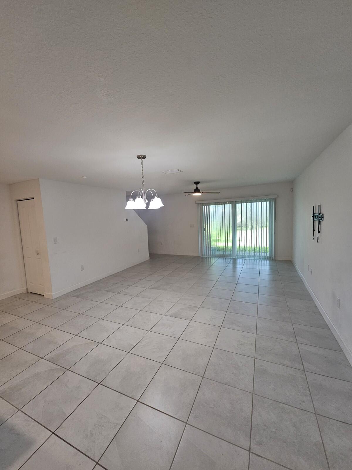 View details of listing 6765 Broadwater Lane, Lake Worth, FL 33467 Lake Worth with MLS#