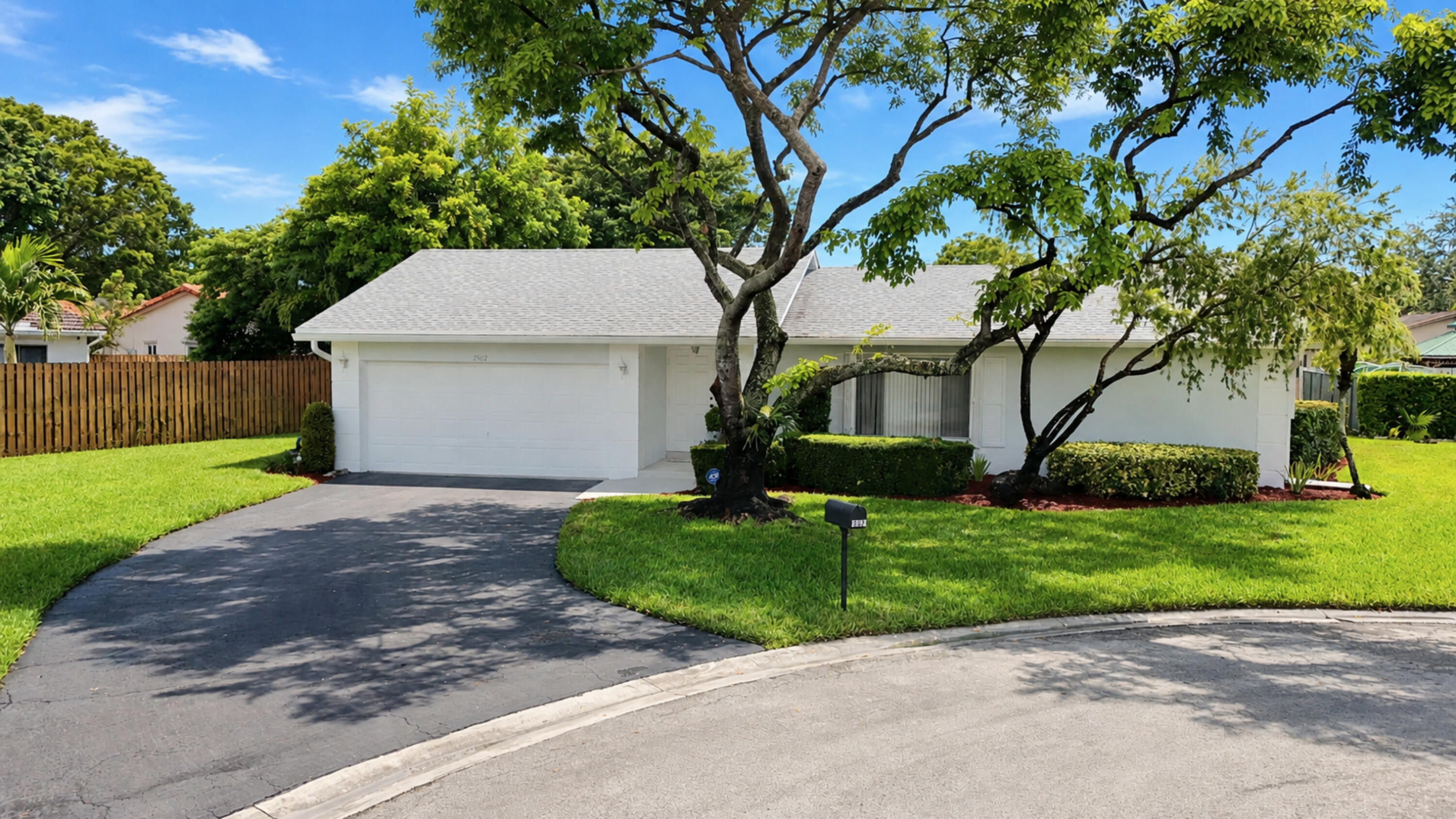 View details of listing 2602 NW 98TH Terrace, Coral Springs, FL 33065 Coral Springs with MLS#