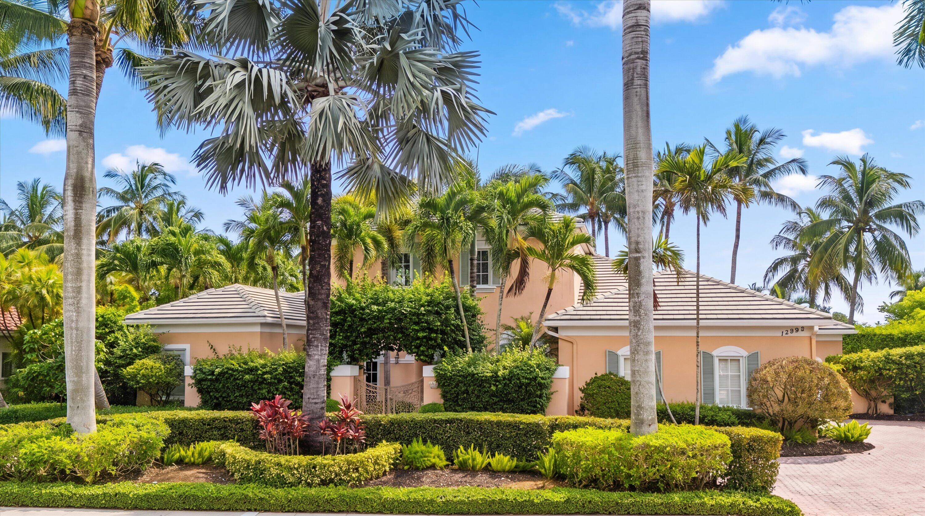 View details of listing 12893 Mizner Way, Wellington, FL 33414 Wellington with MLS#