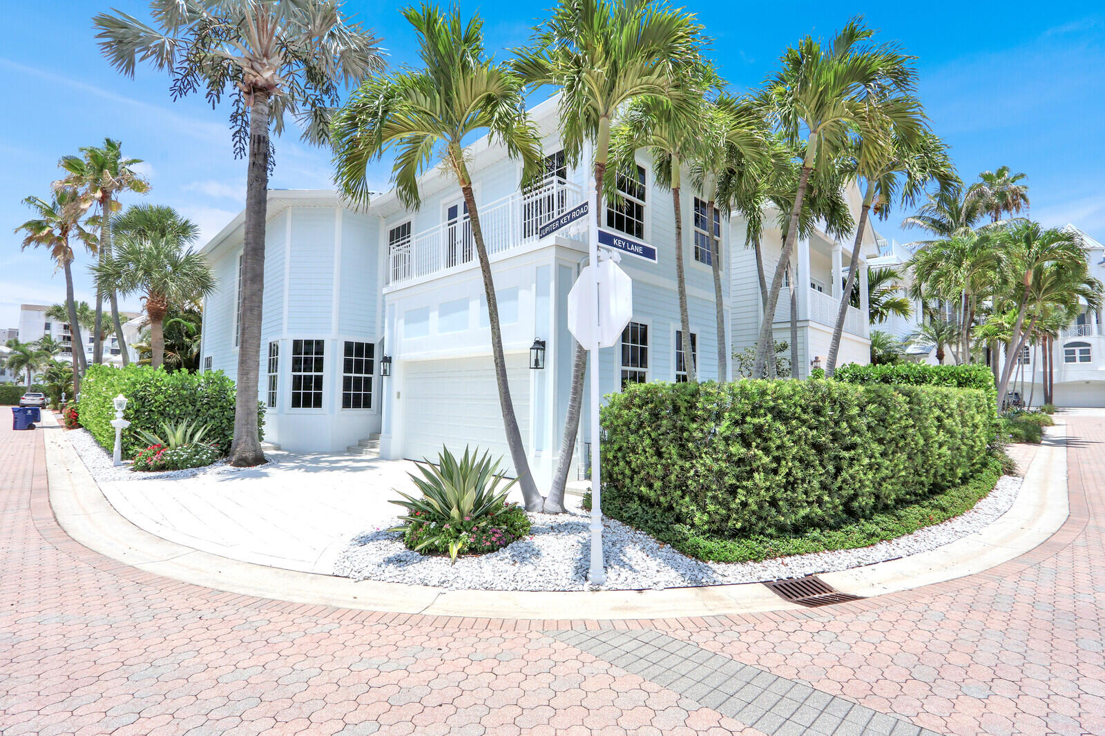 View details of listing 149 JUPITER KEY Road, Jupiter, FL 33477 Jupiter with MLS#