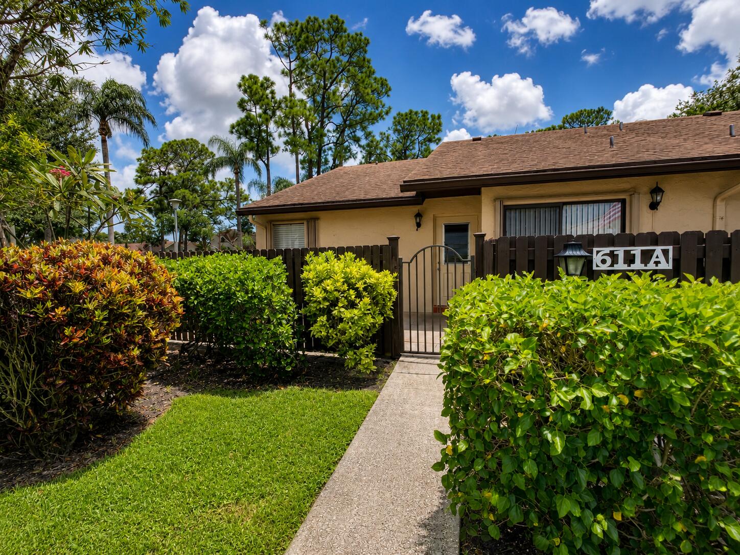 Listing  611 Sea Pine Way A, Greenacres, FL 33415, Greenacres, FL 33415