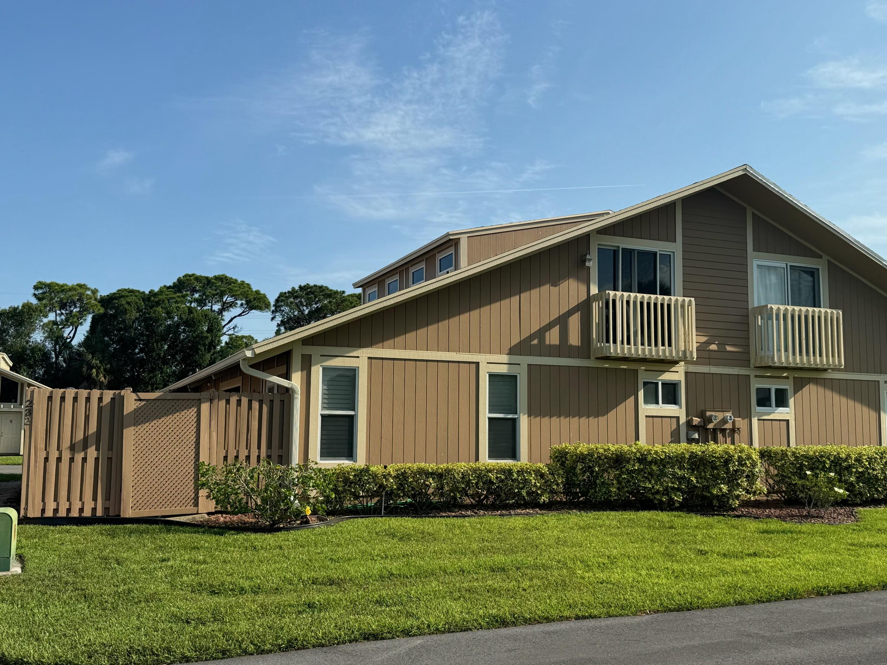 Listing  232 Maplecrest Circle, Jupiter, FL 33458, Jupiter, FL 33458