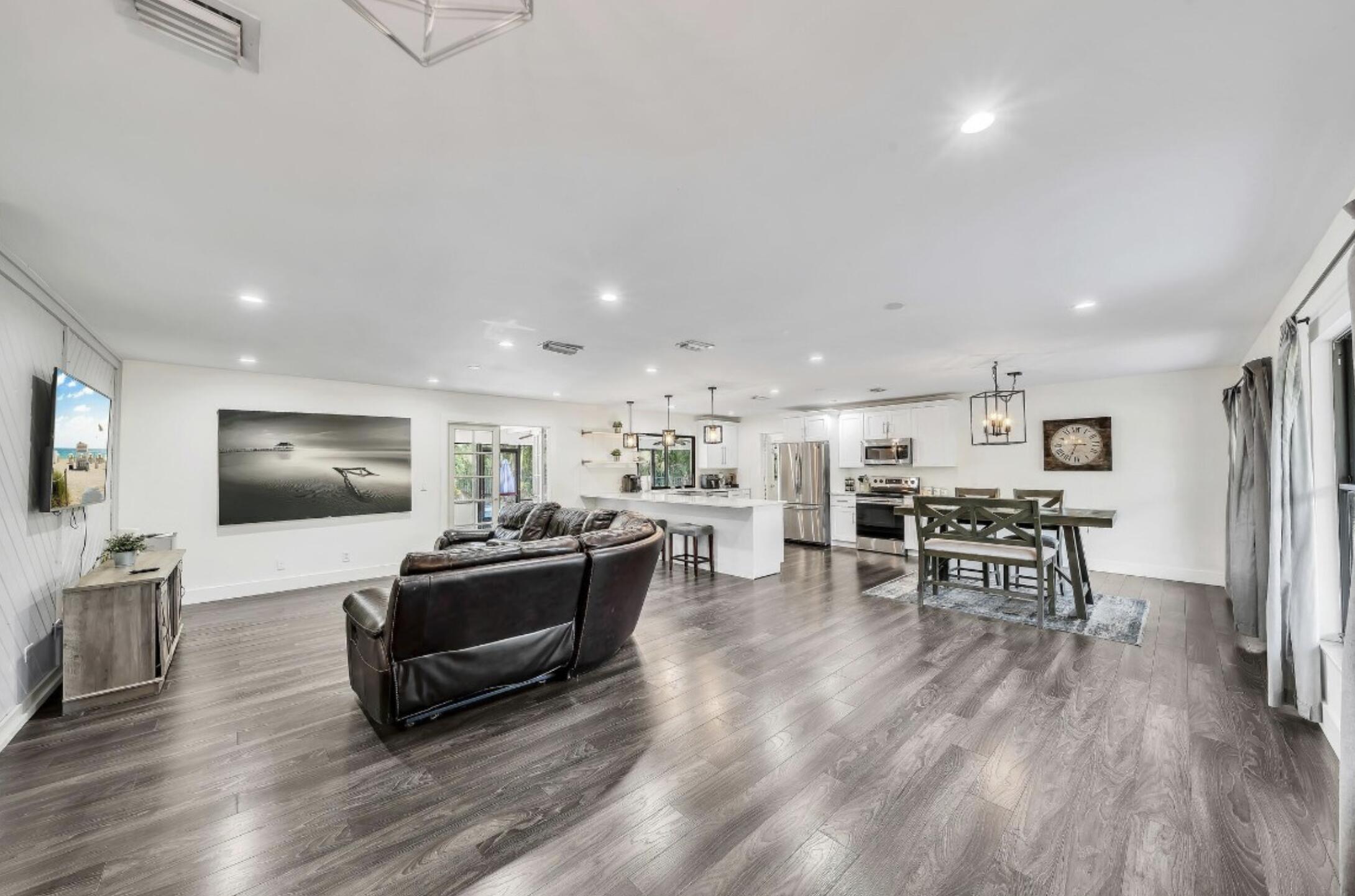Listing  10962 57TH Place S, Lake Worth, FL 33449, Lake Worth, FL 33449