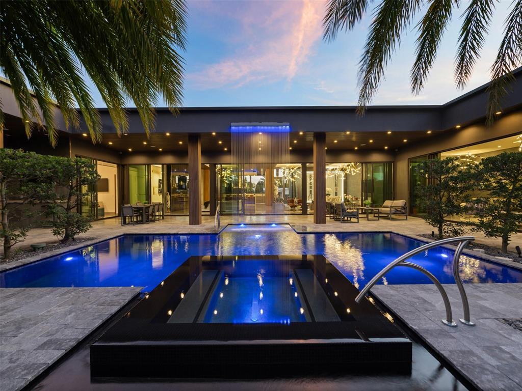 View details of listing 2213 NE 37TH Drive, Fort Lauderdale, FL 33308 Fort Lauderdale with MLS# 