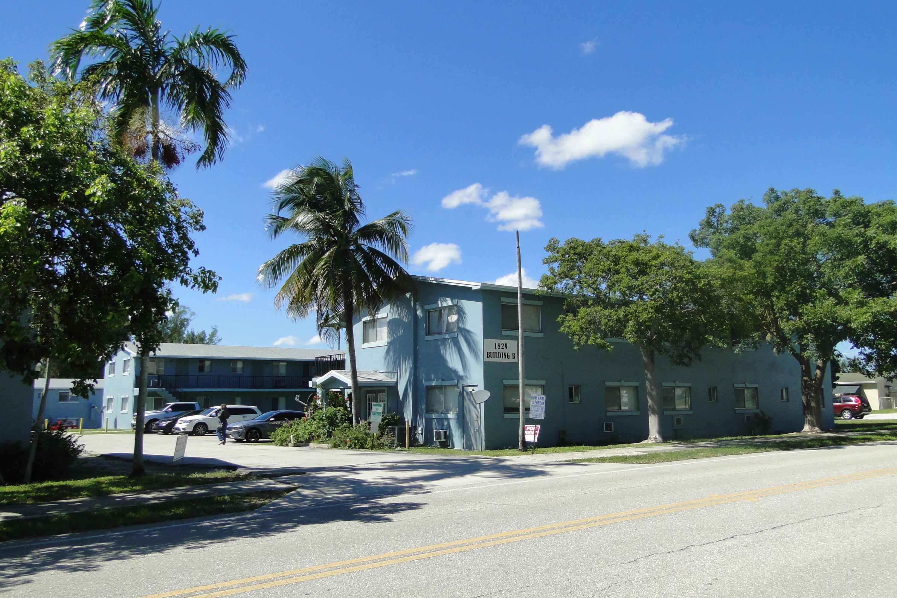 View details of listing 1829 N A Street 32, Lake Worth Beach, FL 33460 Lake Worth Beach with MLS# 