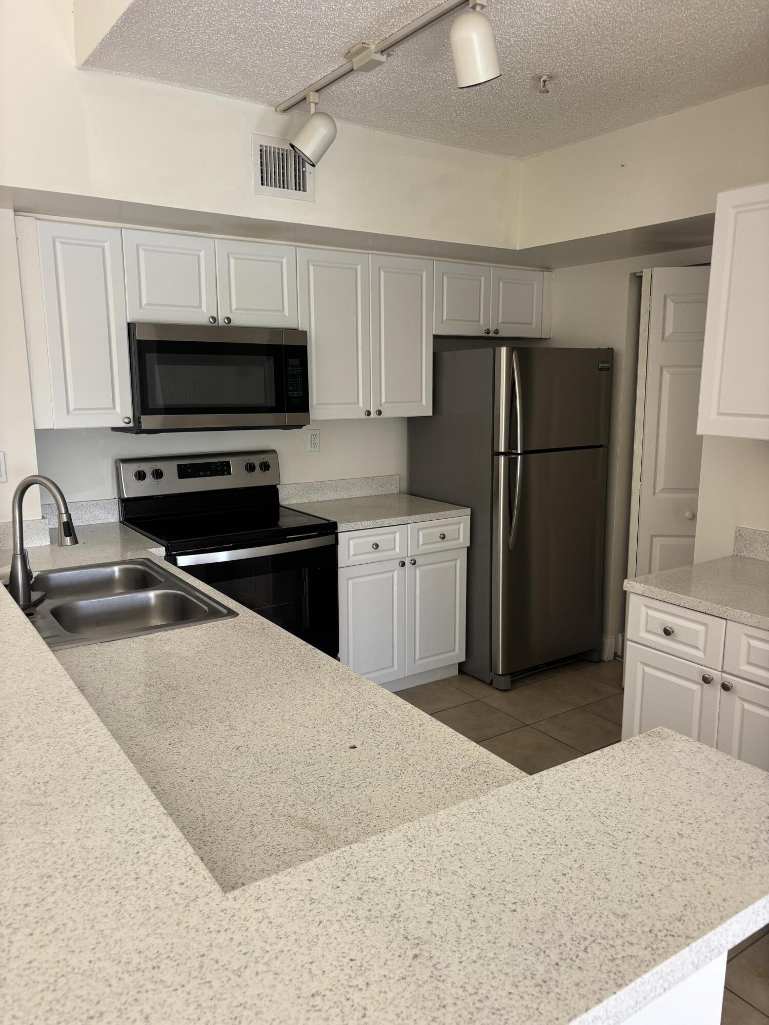 View details of listing 3870 LYONS Road 305, Coconut Creek, FL 33073 Coconut Creek with MLS# 