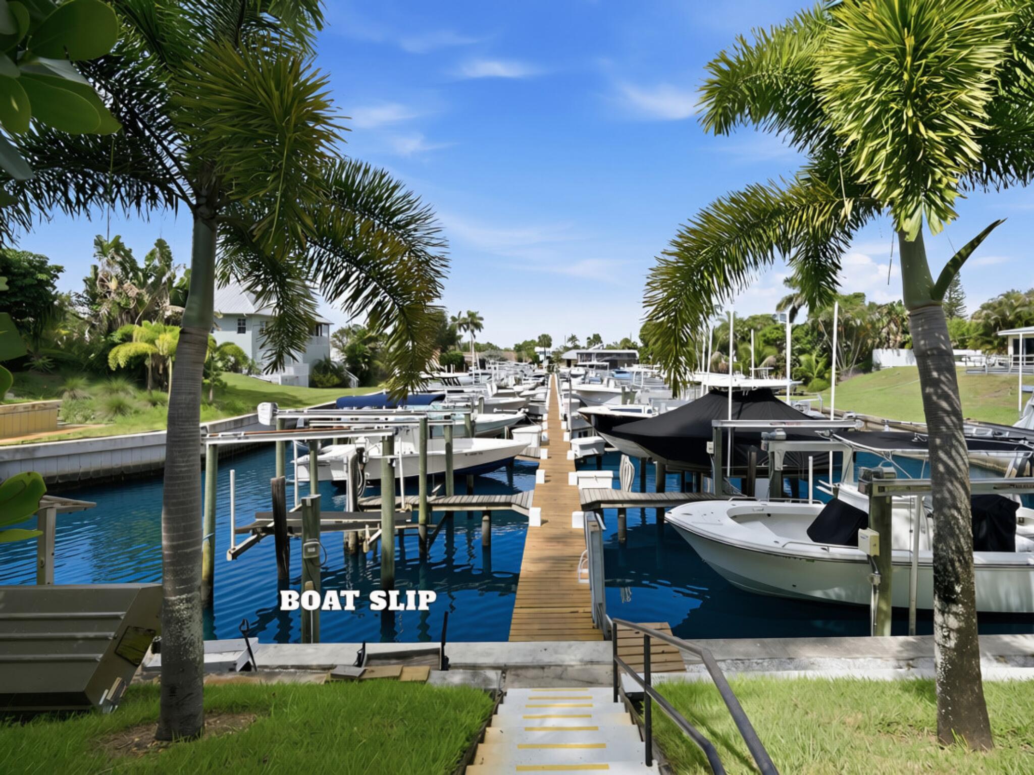 View details of listing 4564 SE Robertson Road, Stuart, FL 34997 Stuart with MLS#