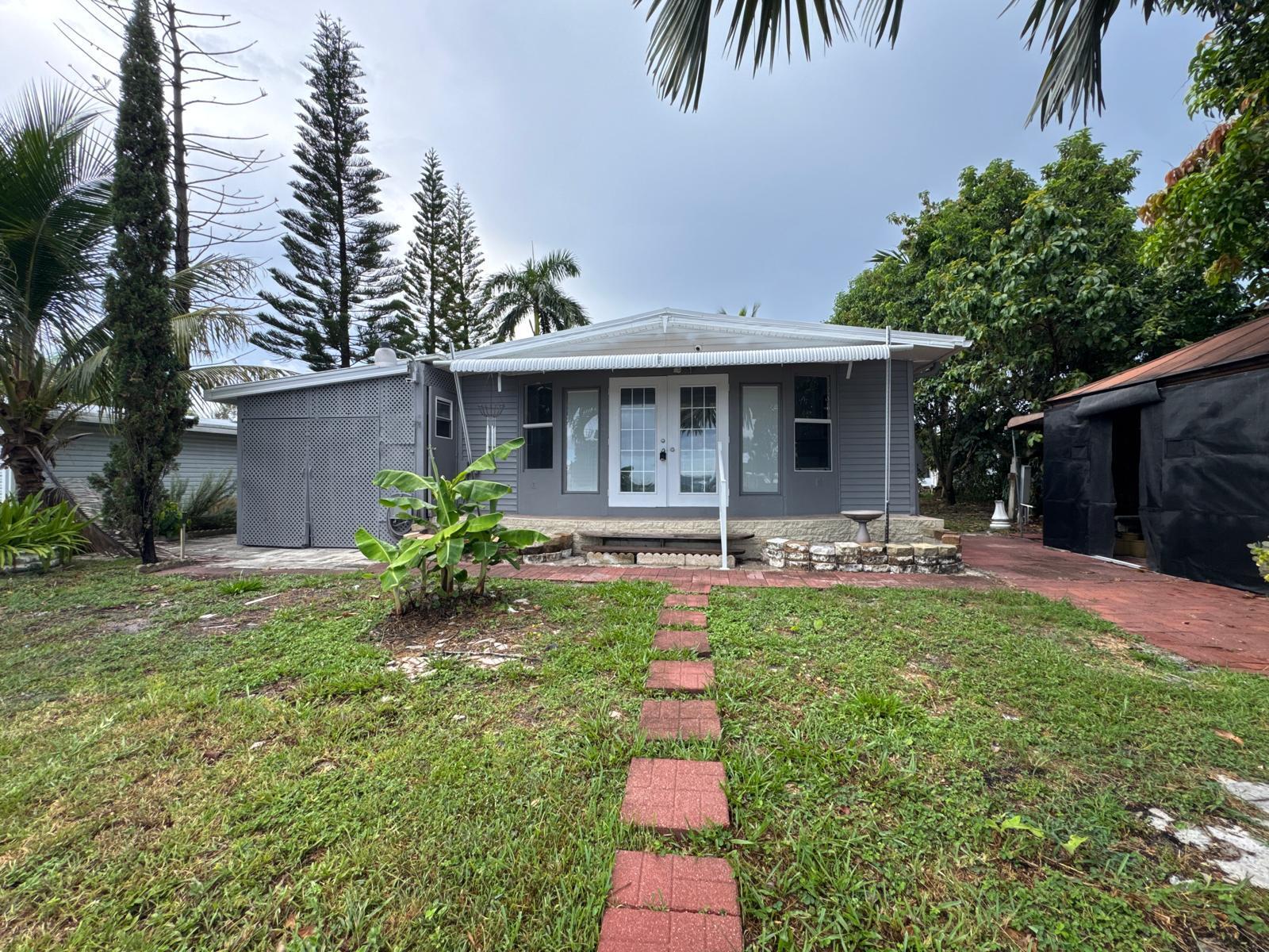 View details of listing 1495 Michelle Drive N 68, West Palm Beach, FL 33409 West Palm Beach with MLS#