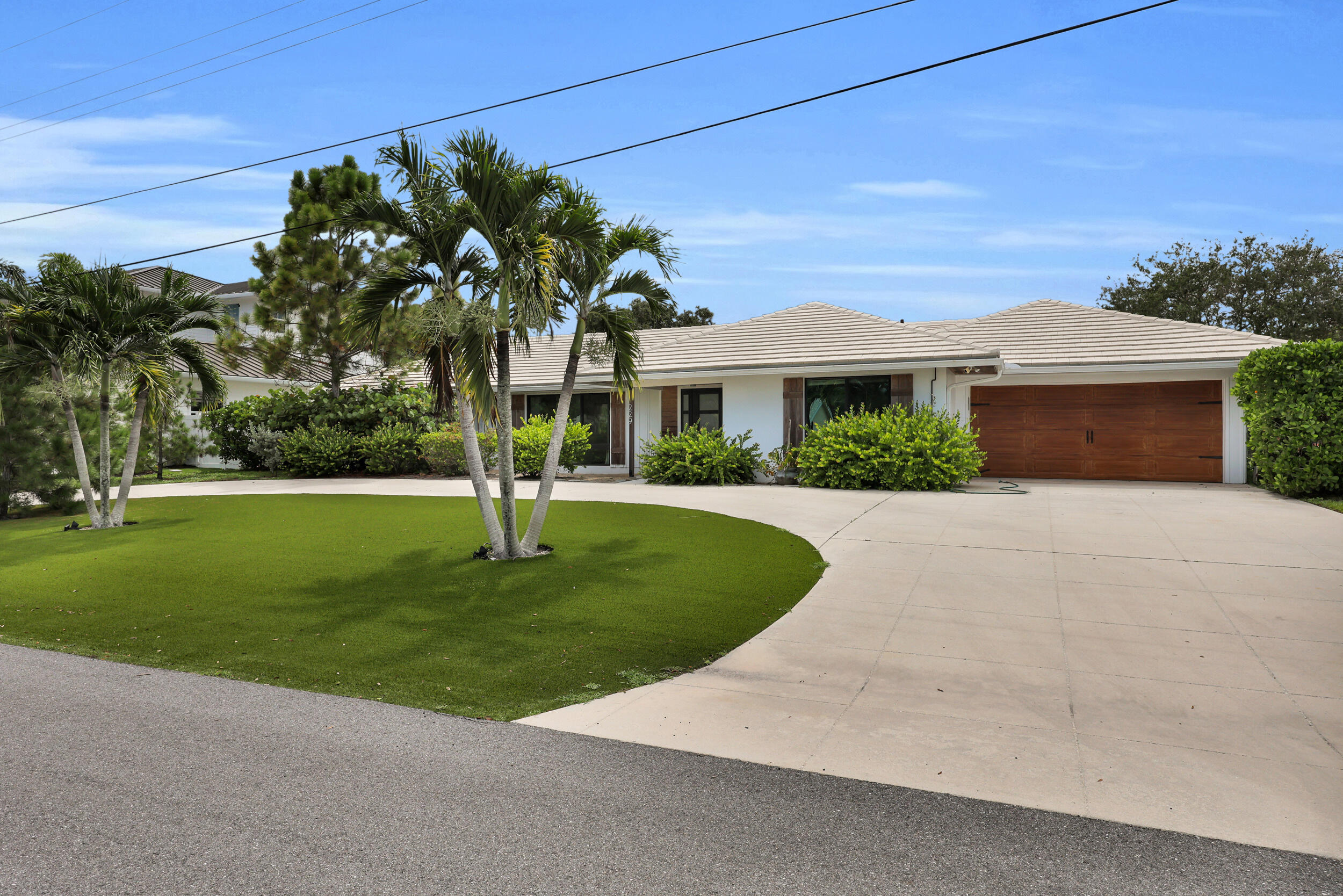 Listing  229 Fairway W, Tequesta, FL 33469, Tequesta, FL 33469