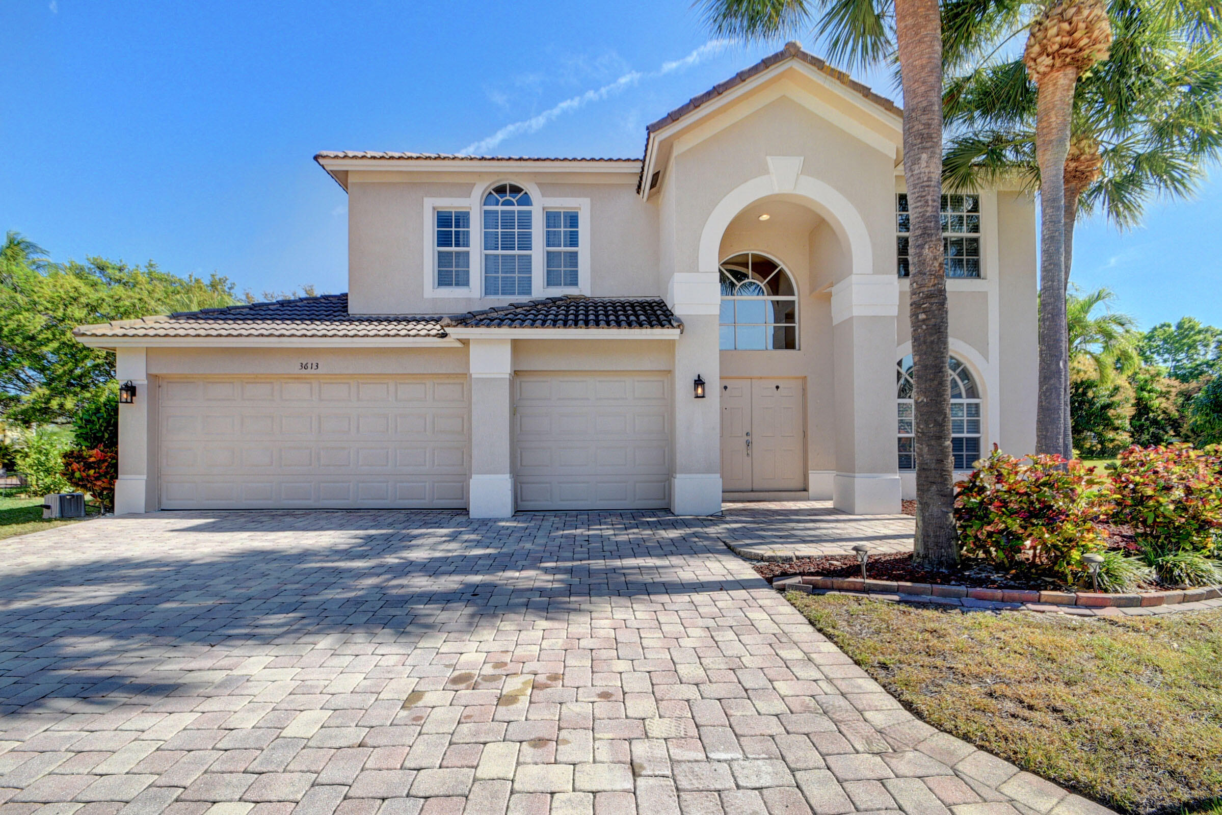 View details of listing 3613 Burchs Cove, West Palm Beach, FL 33411 West Palm Beach with MLS#