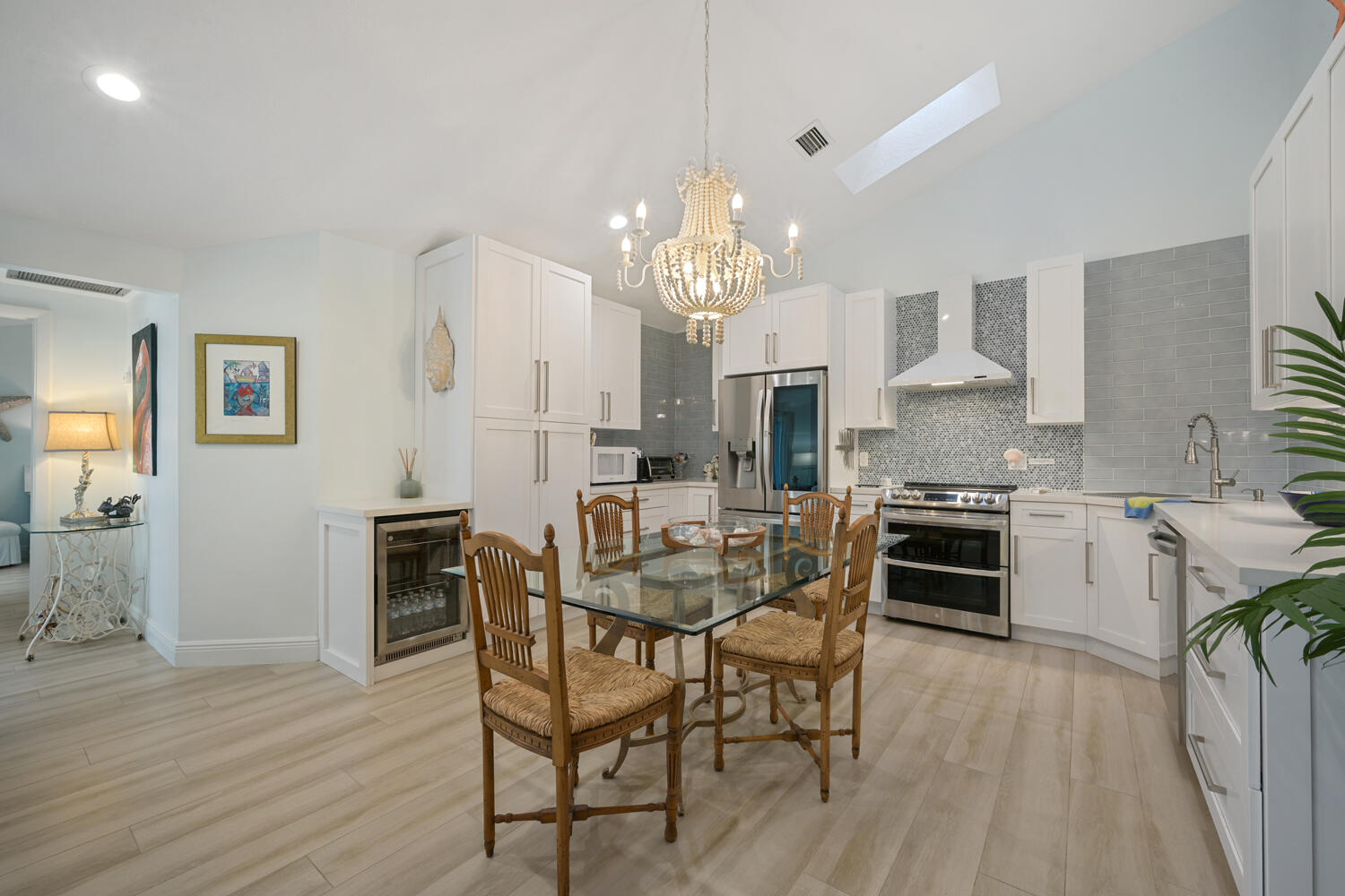 View details of listing 1801 S US HIGHWAY 1 Highway 6A, Jupiter, FL 33477 Jupiter with MLS#