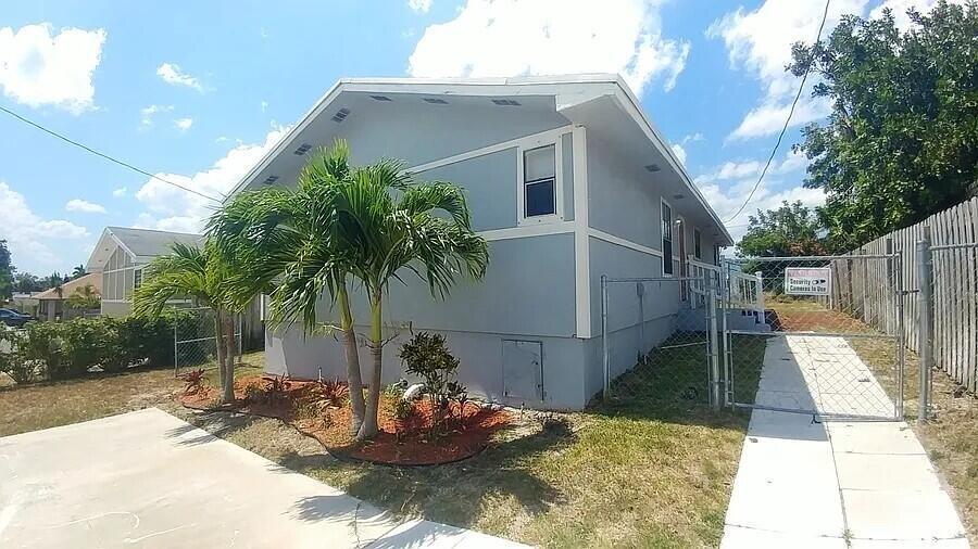 Listing  1488 W 31st Street, Riviera Beach, FL 33404, Riviera Beach, FL 33404