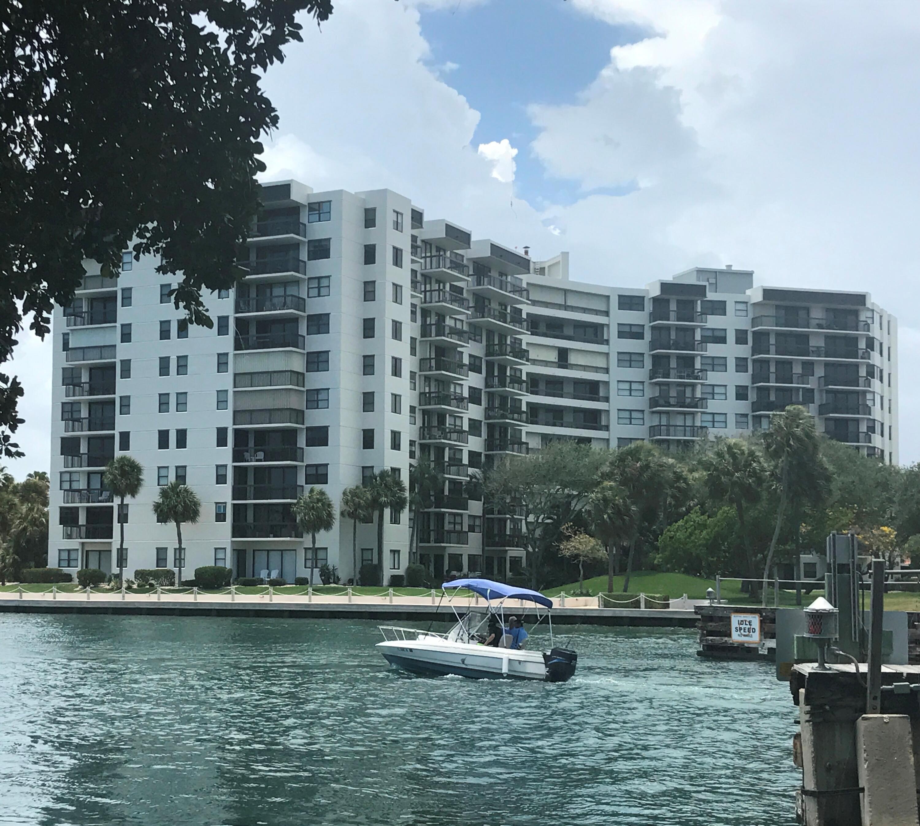 Listing  2900 NE 14th Street Causeway 403, Pompano Beach, FL 33062, Pompano Beach, FL 33062