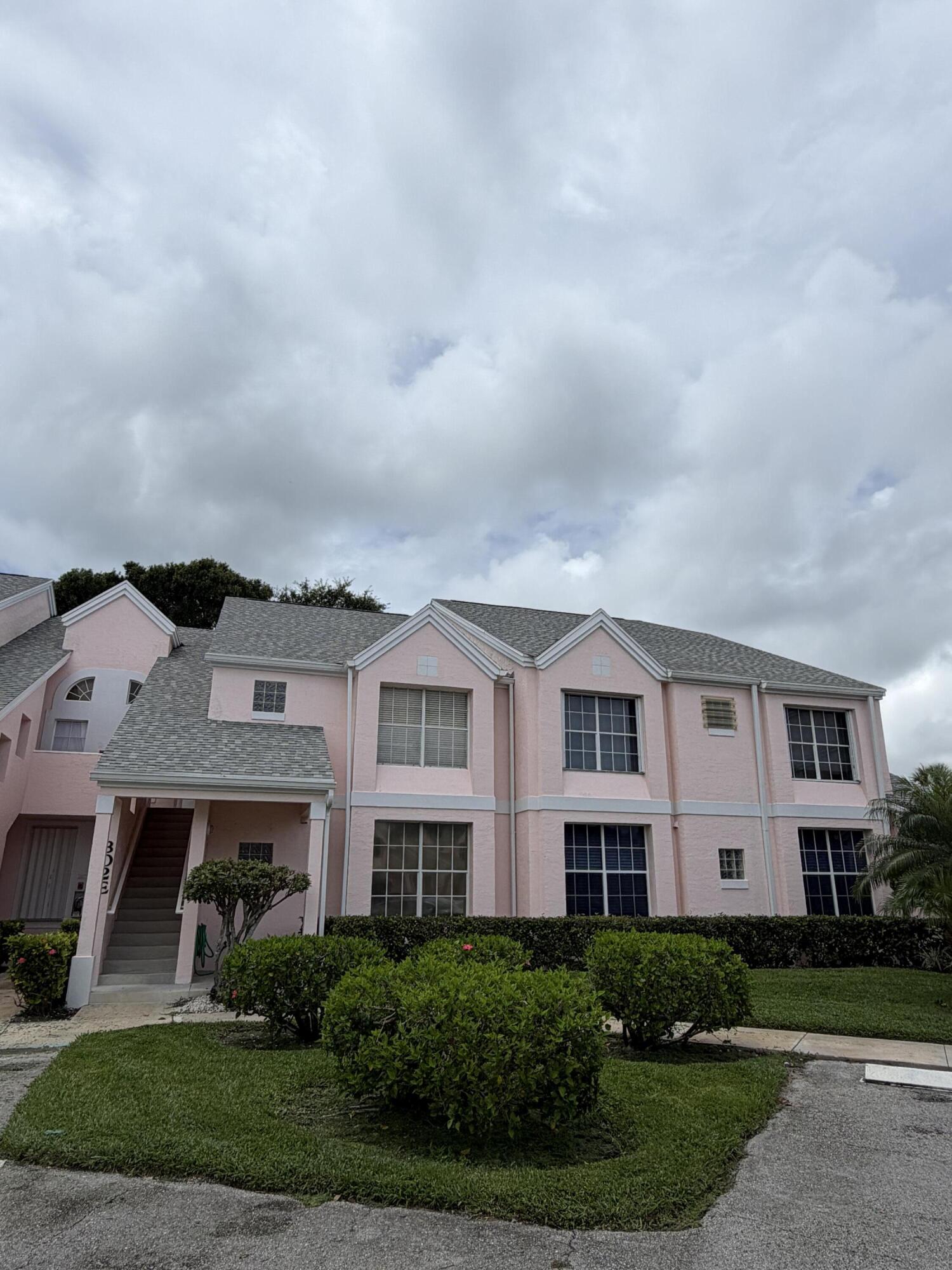 Listing  302 Muirfield Court, Jupiter, FL 33458, Jupiter, FL 33458