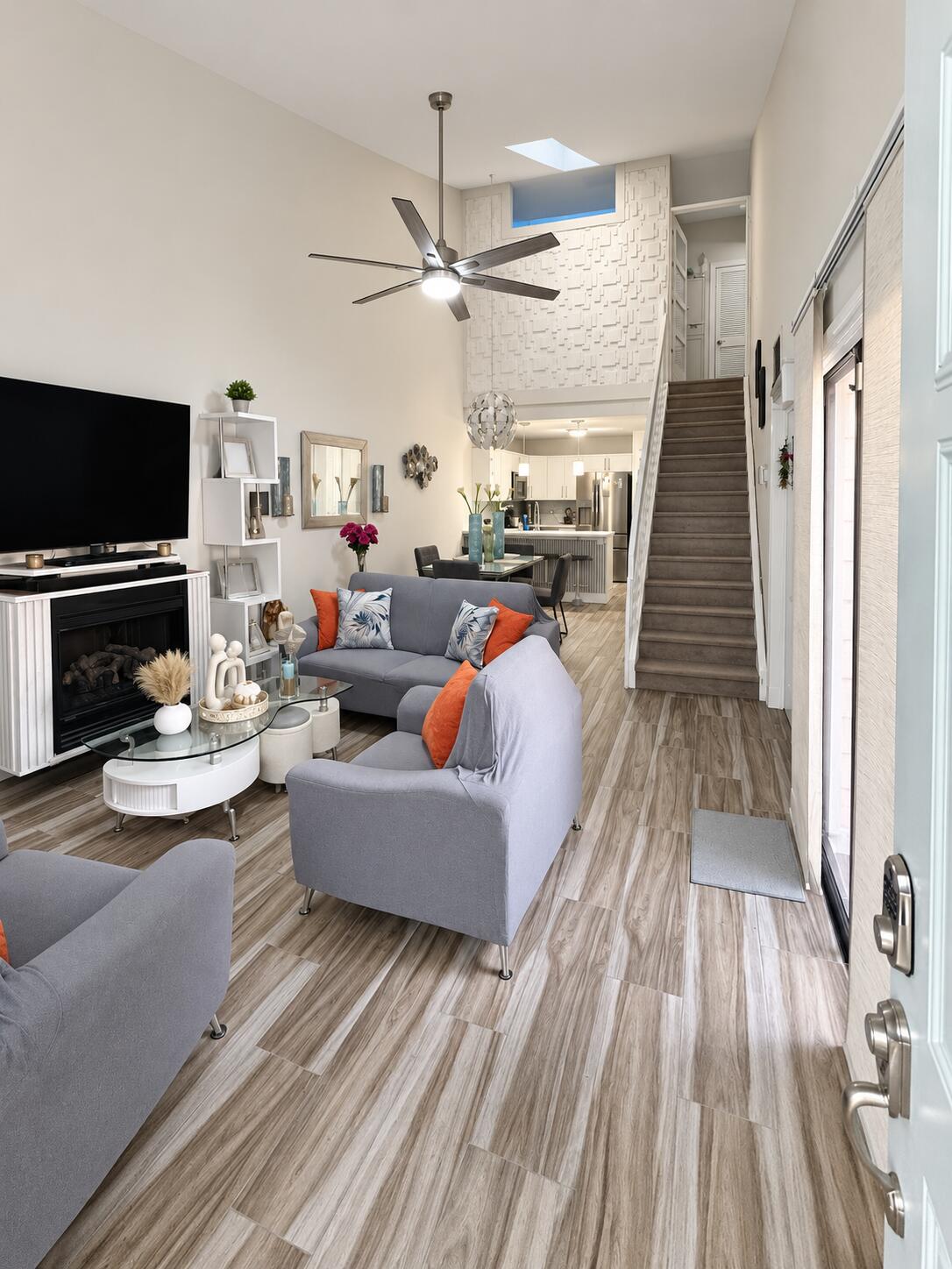 View details of listing 1927 Players Place, North Lauderdale, FL 33068 North Lauderdale with MLS# 