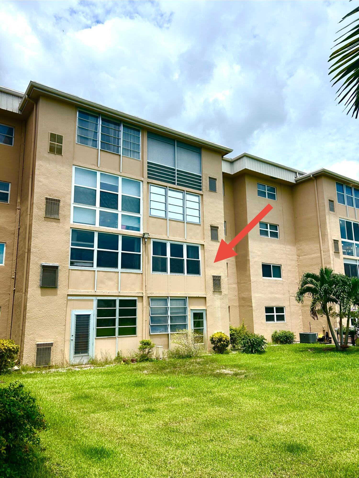 View details of listing 2600 NE 1st Lane Apt 205, Boynton Beach, FL 33435 Boynton Beach with MLS# 