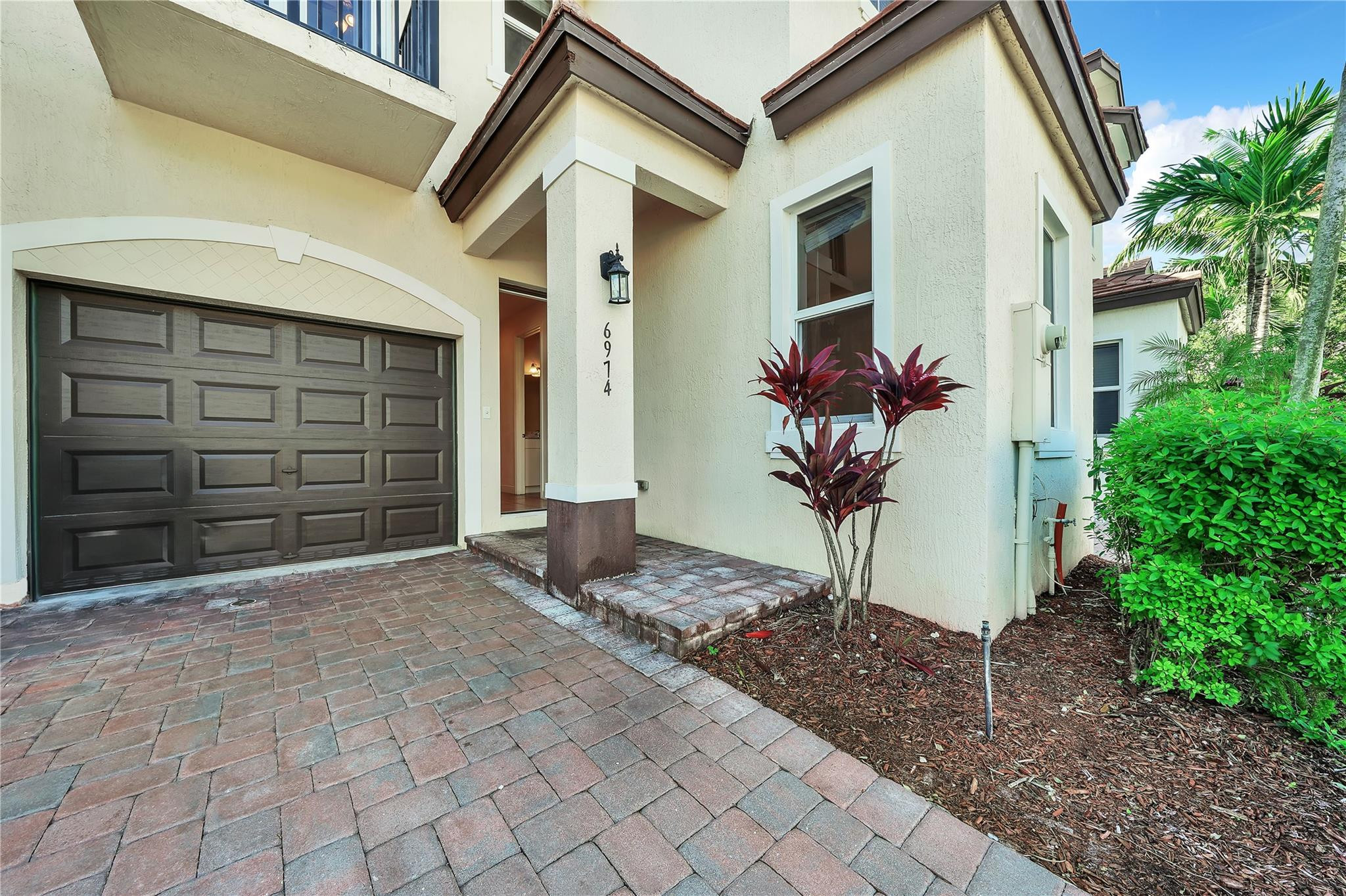 Listing  6974 LONG PINE Circle, Coconut Creek, FL 33073, Coconut Creek, FL 33073