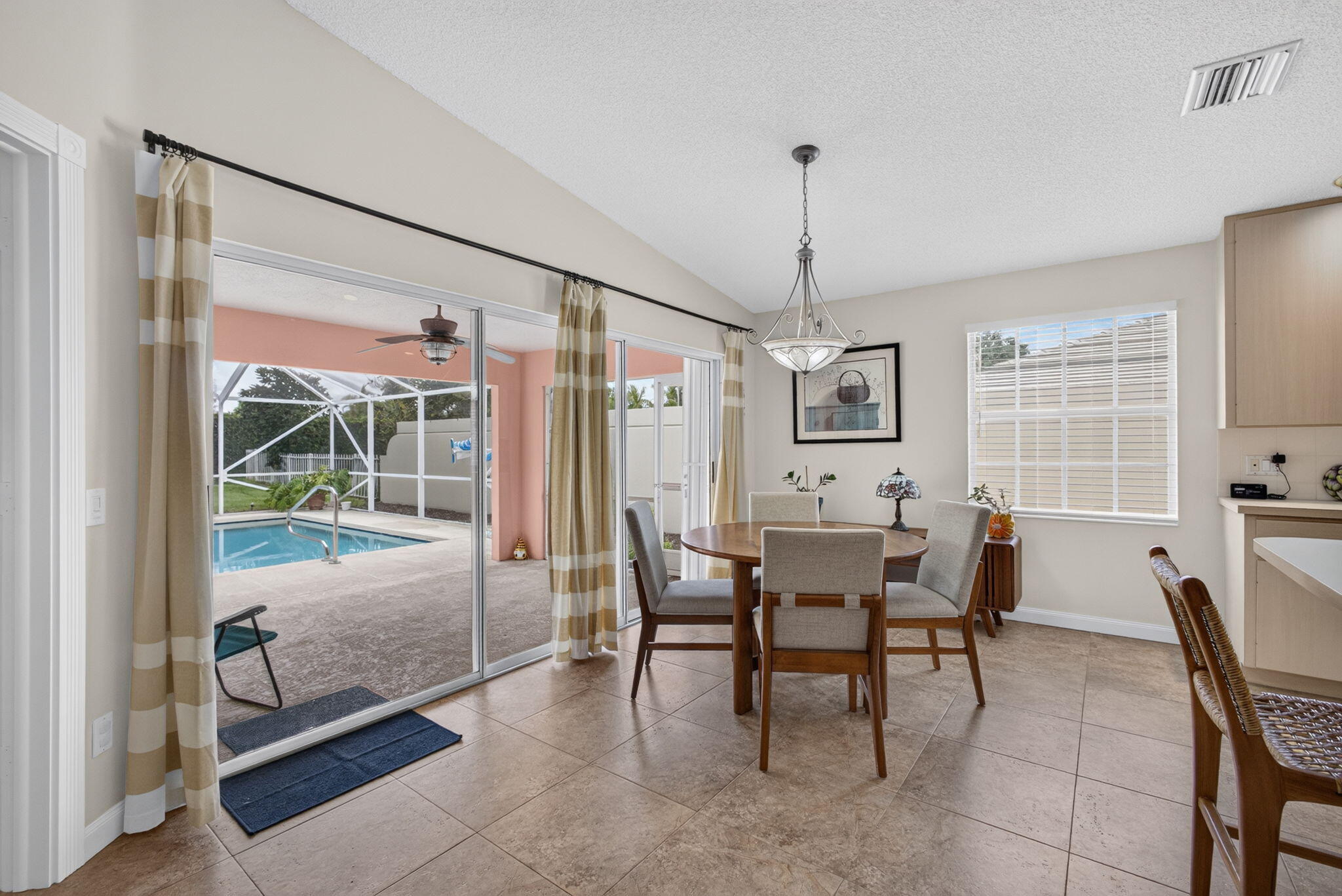 Listing  4238 ROYAL OAK Drive, Palm Beach Gardens, FL 33410, Palm Beach Gardens, FL 33410