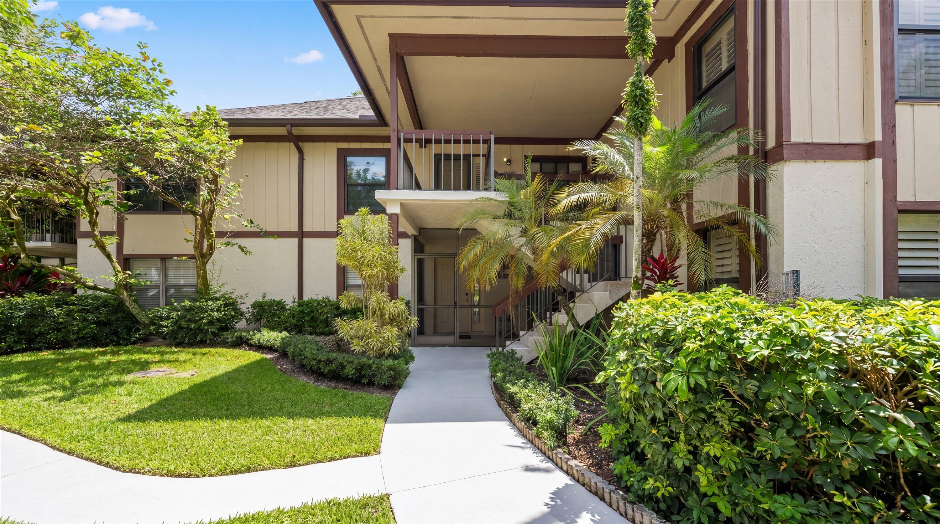 Listing  13400 Polo Rd W 203, Wellington, FL 33414, Wellington, FL 33414