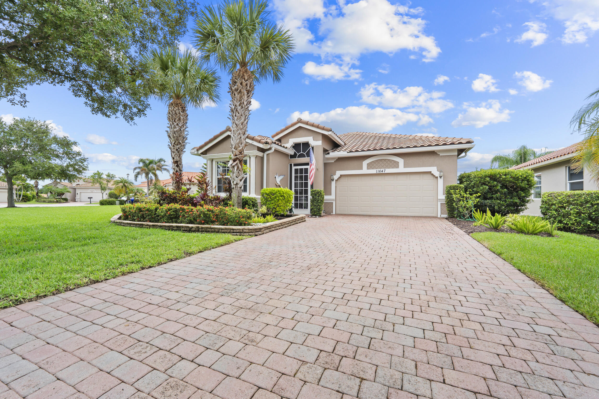 View details of listing 11647 SW Mountain Ash Circle, Port St. Lucie, FL 34987 Port St. Lucie with MLS#