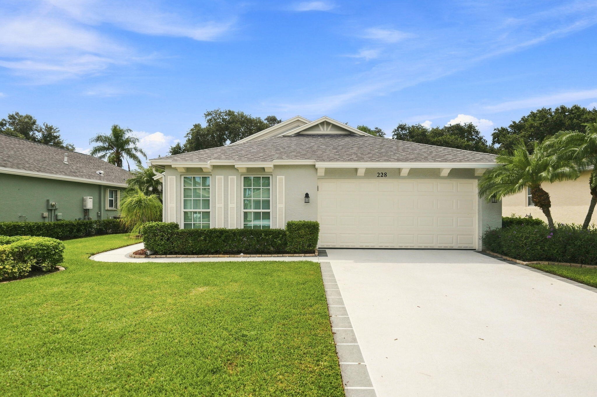 View details of listing 228 SW LAKE FOREST Way, Port St. Lucie, FL 34986 Port St. Lucie with MLS#