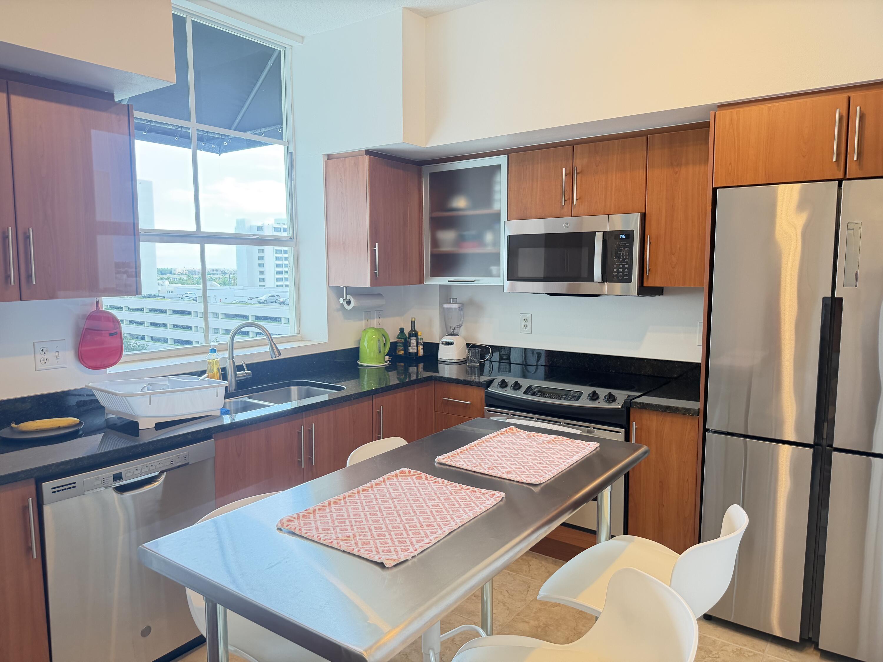 Listing  600 S Dixie Highway 801, West Palm Beach, FL 33401, West Palm Beach, FL 33401