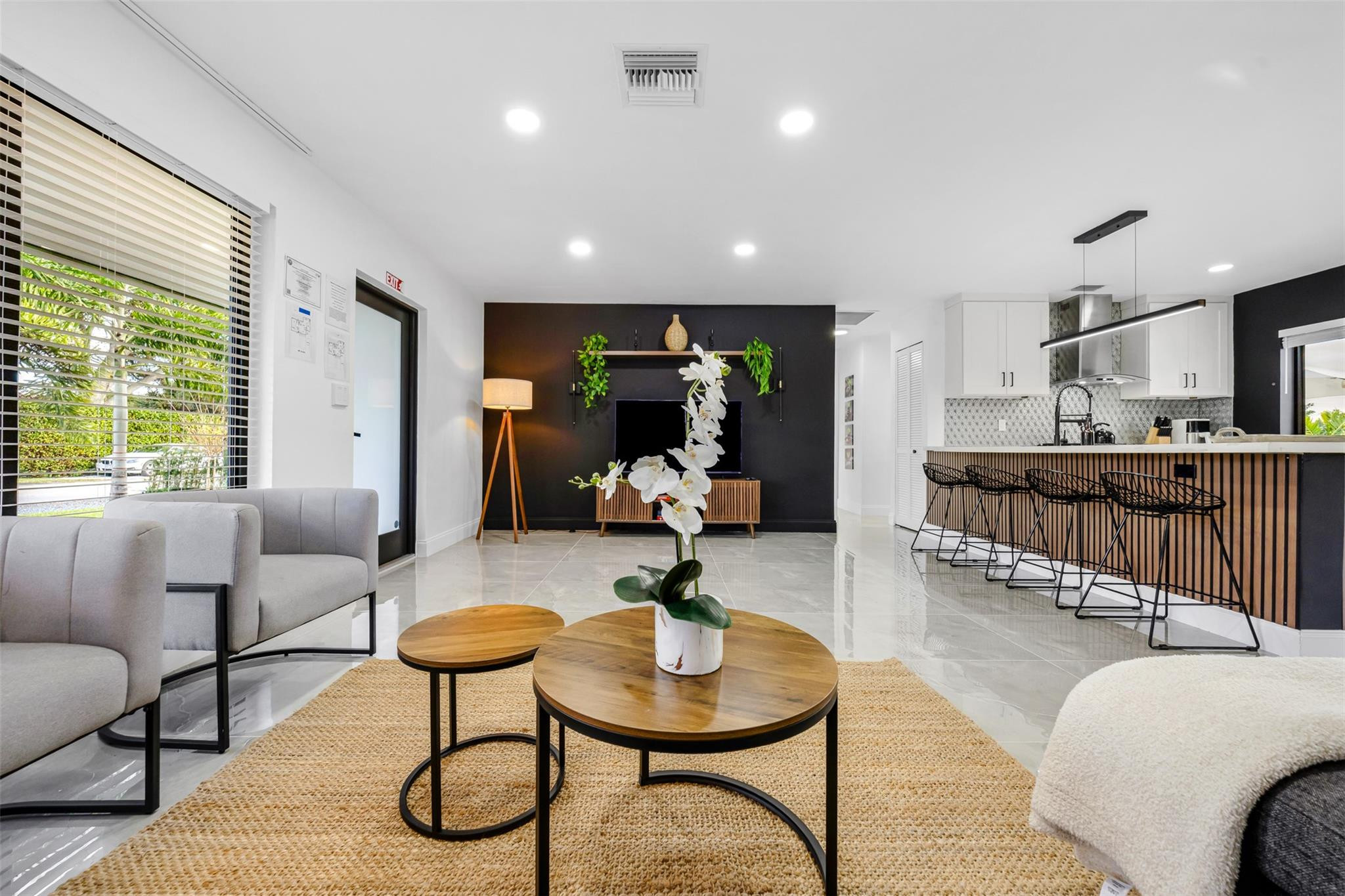 Listing  2925 NE 1ST Avenue, Wilton Manors, FL 33334, Wilton Manors, FL 33334