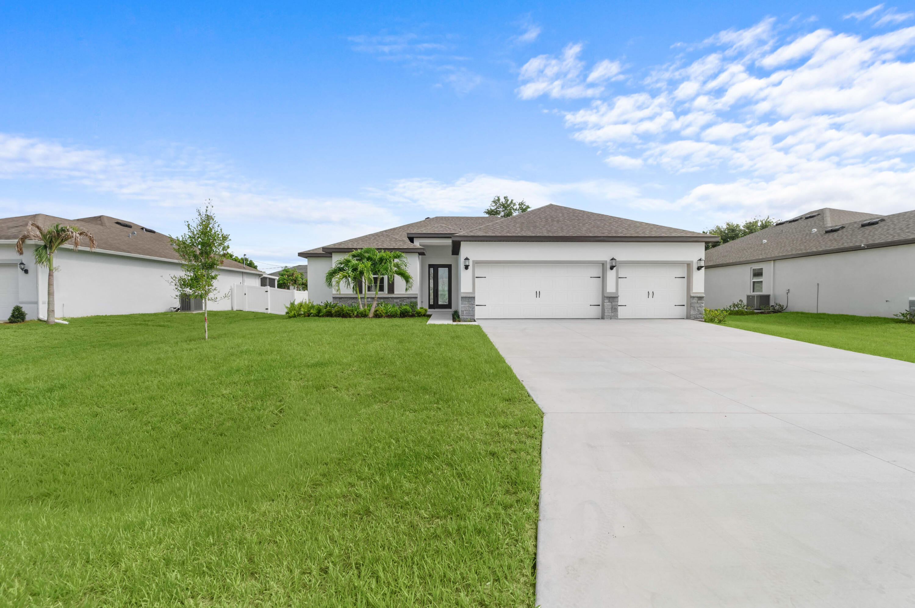 Listing  8046 99TH Court, Vero Beach, FL 32967, Vero Beach, FL 32967