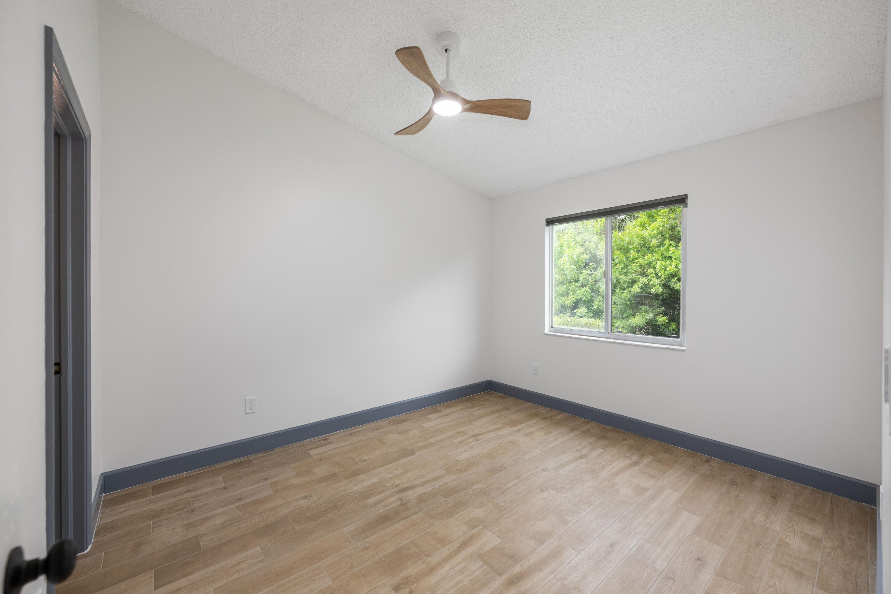 Listing  5214 Stacy Street 10, West Palm Beach, FL 33417, West Palm Beach, FL 33417