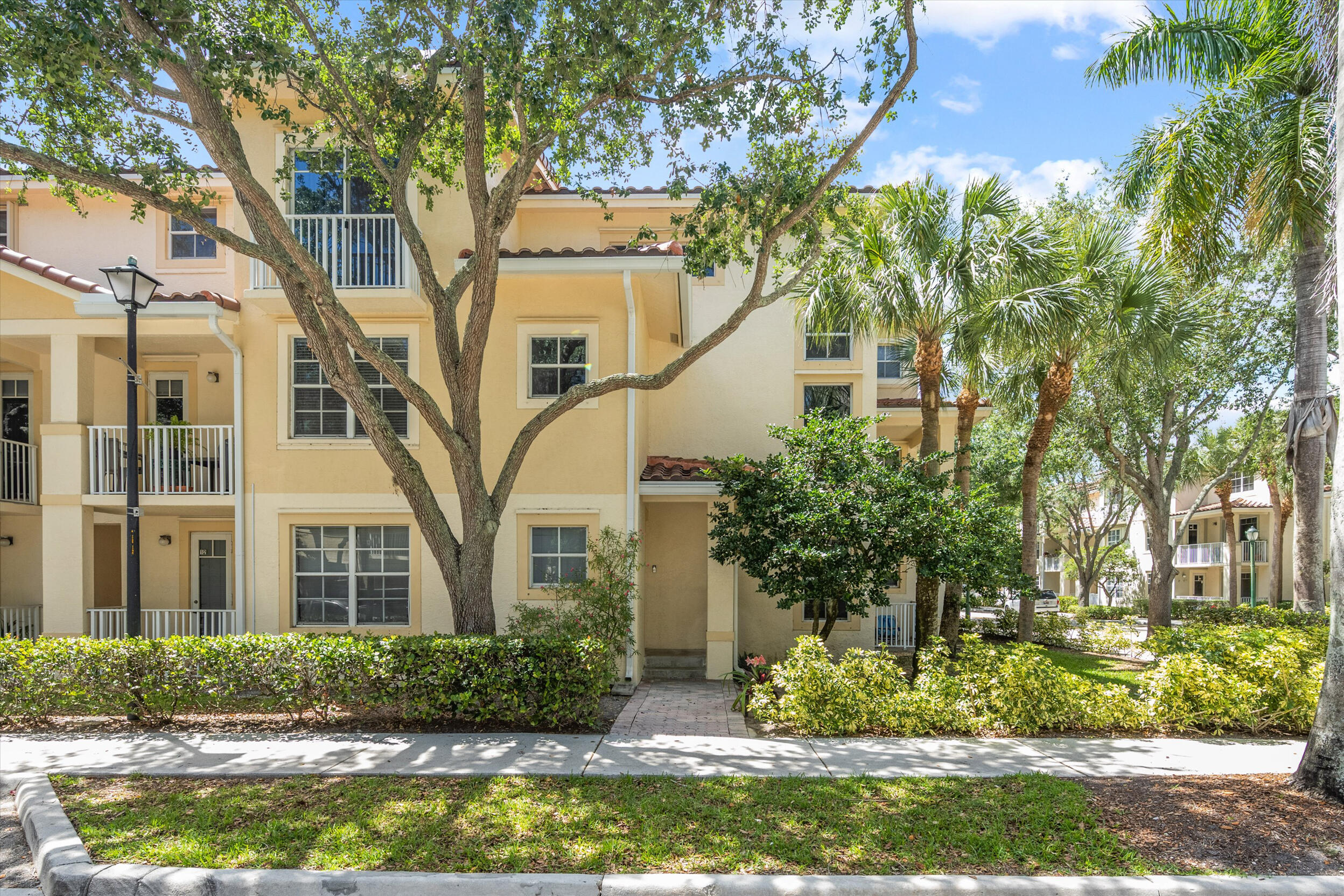 Listing  4822 Chancellor Drive 23, Jupiter, FL 33458, Jupiter, FL 33458