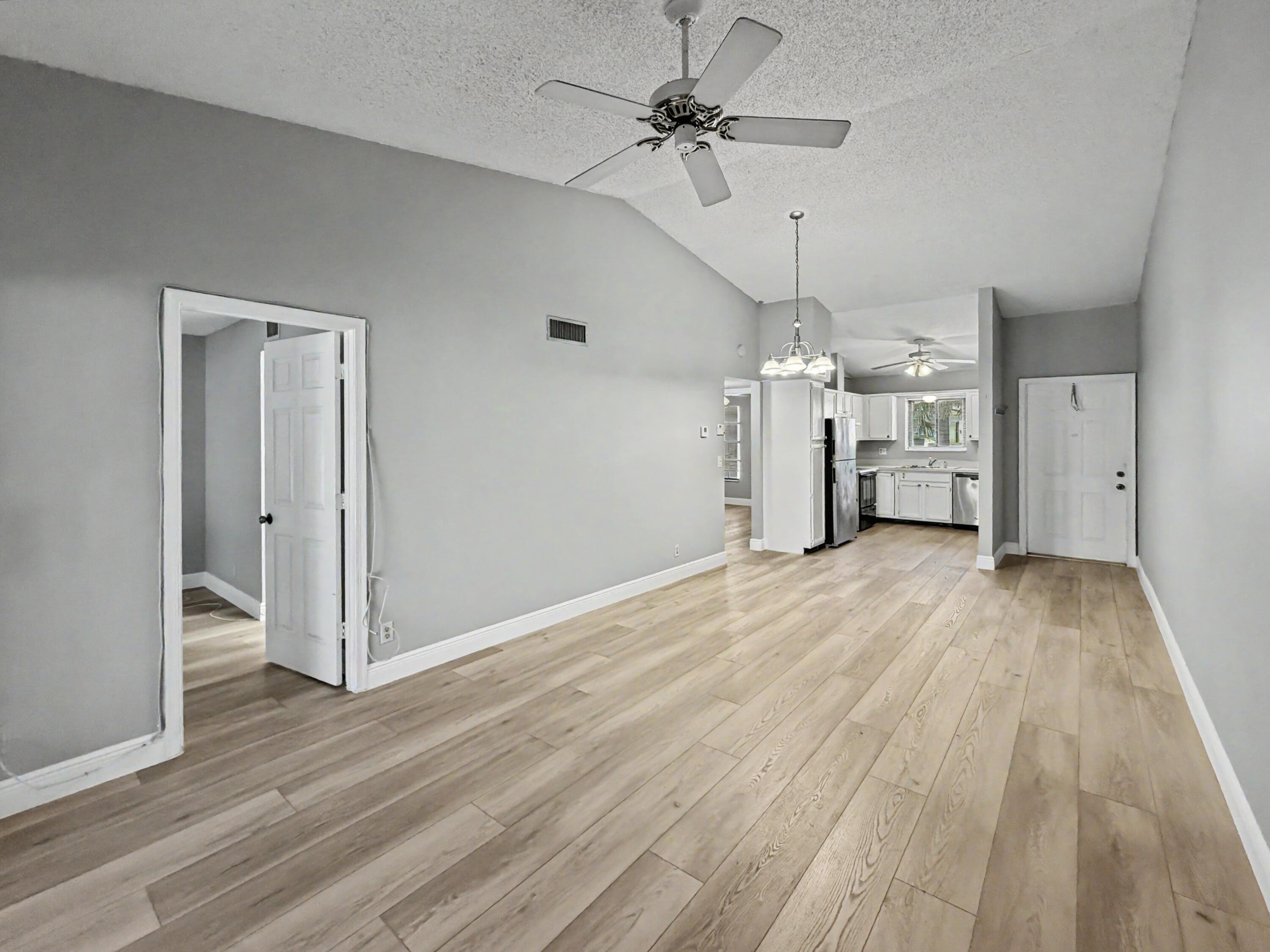 Listing  330 Palmwood Place 210, Boca Raton, FL 33431, Boca Raton, FL 33431