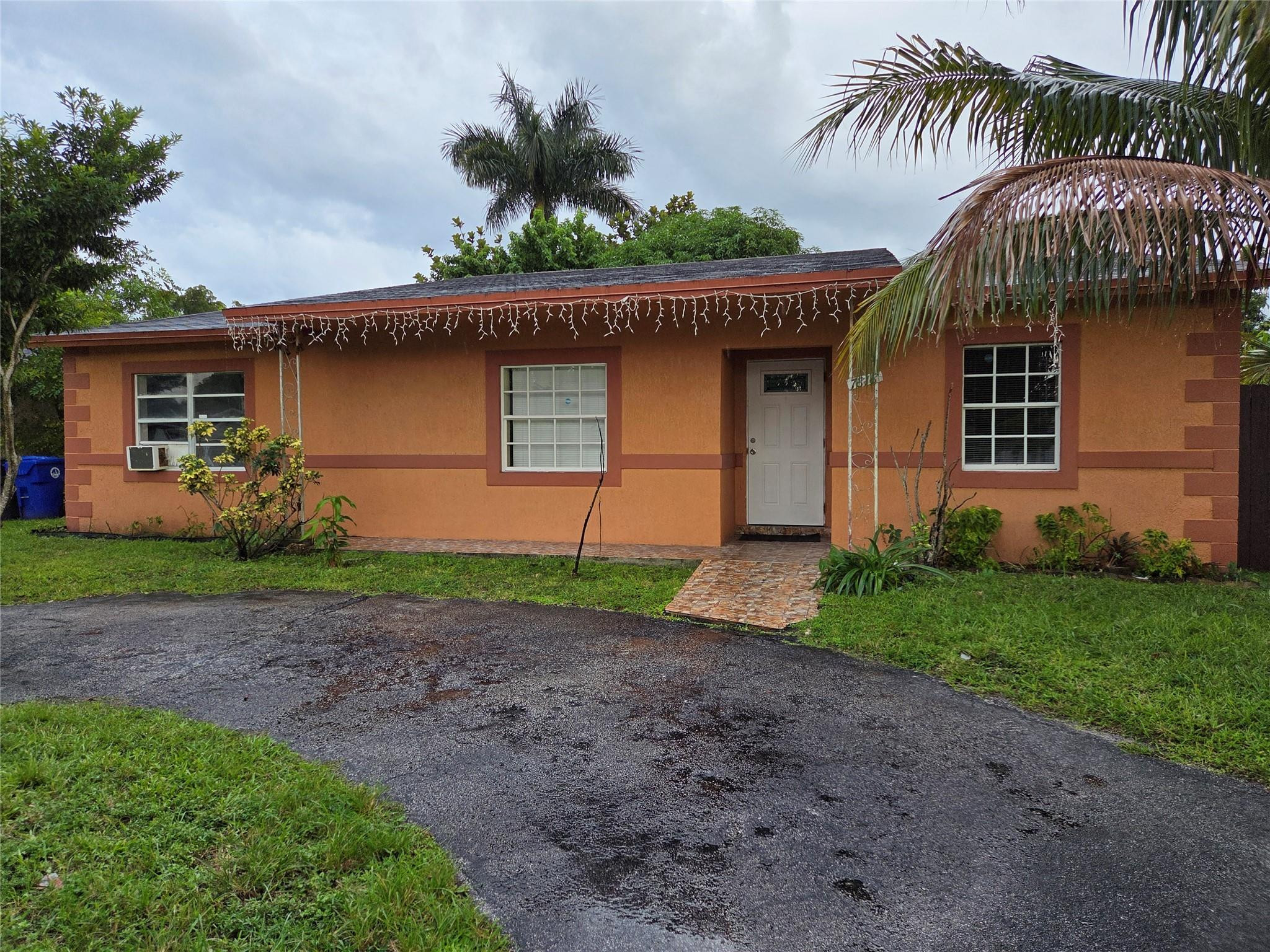 View details of listing 7818 SW 7TH Court, North Lauderdale, FL 33068 North Lauderdale with MLS# 
