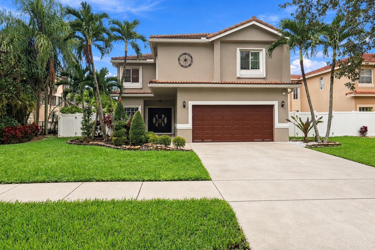 View details of listing 6211 NW 58th Way, Parkland, FL 33067 Parkland with MLS# 