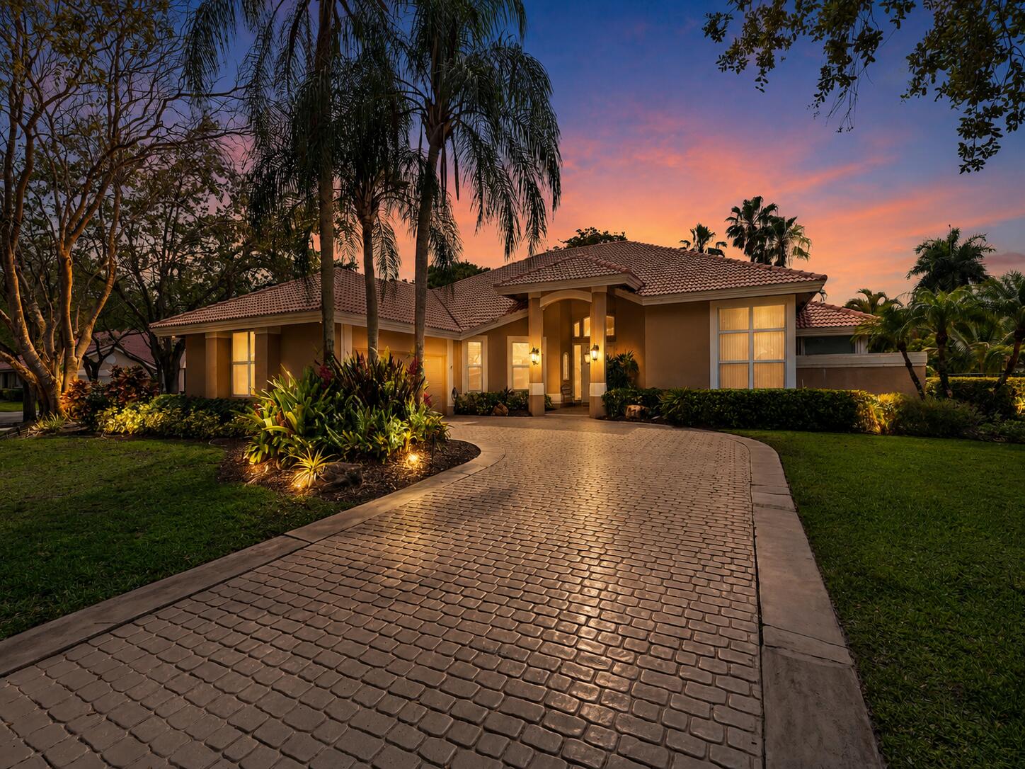 Listing  1207 Manor Drive S, Weston, FL 33326, Weston, FL 33326
