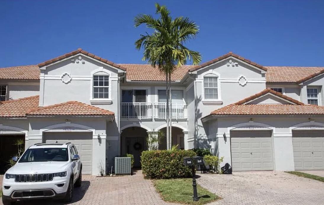 Listing  8315 Via Leonessa 8315, Boca Raton, FL 33433, Boca Raton, FL 33433