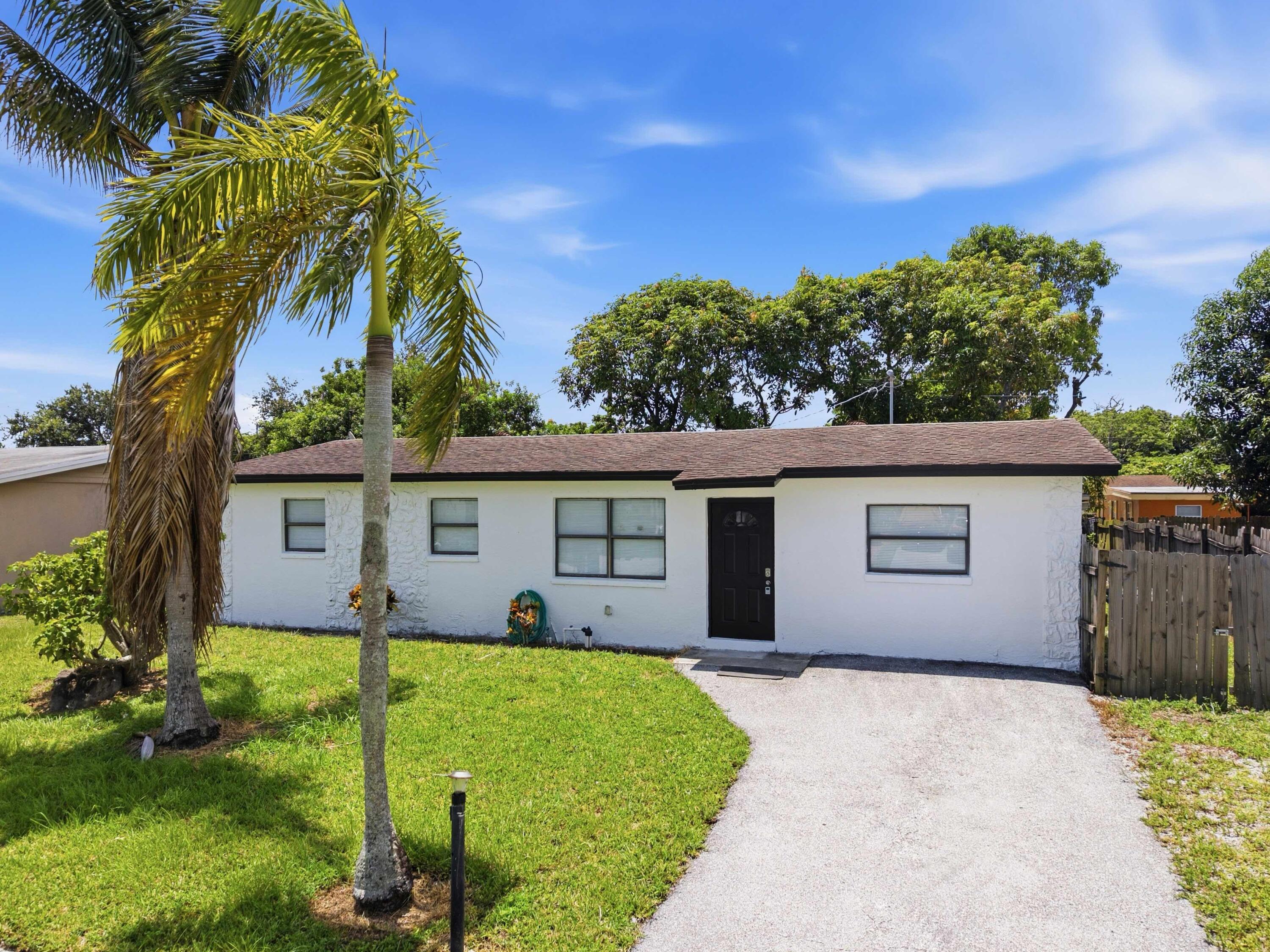 Listing  4862 Andros Drive N, West Palm Beach, FL 33407, West Palm Beach, FL 33407