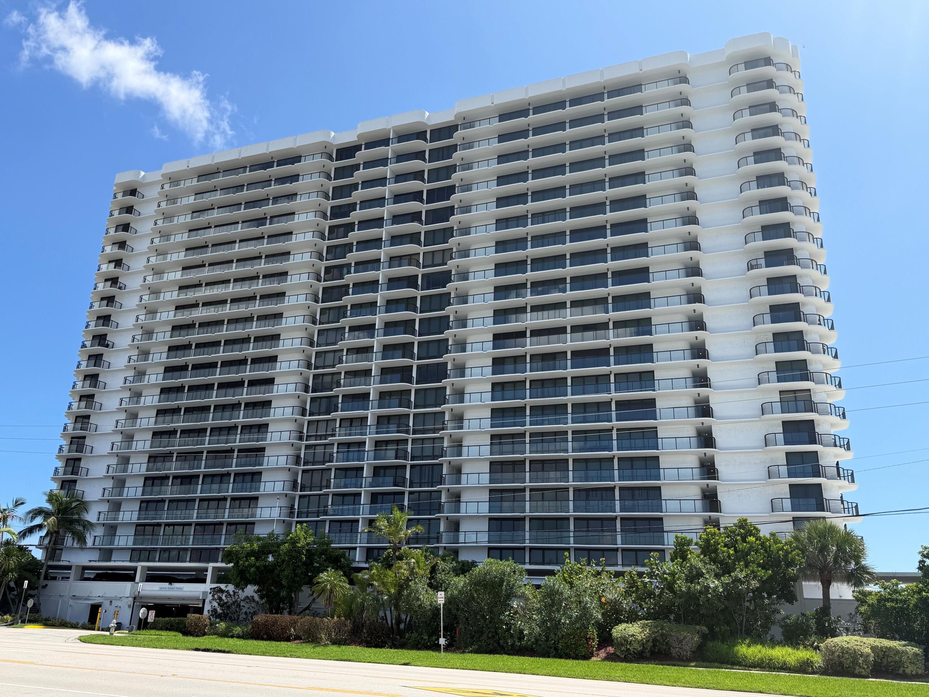 Listing  250 S OCEAN Boulevard 2F, Boca Raton, FL 33432, Boca Raton, FL 33432