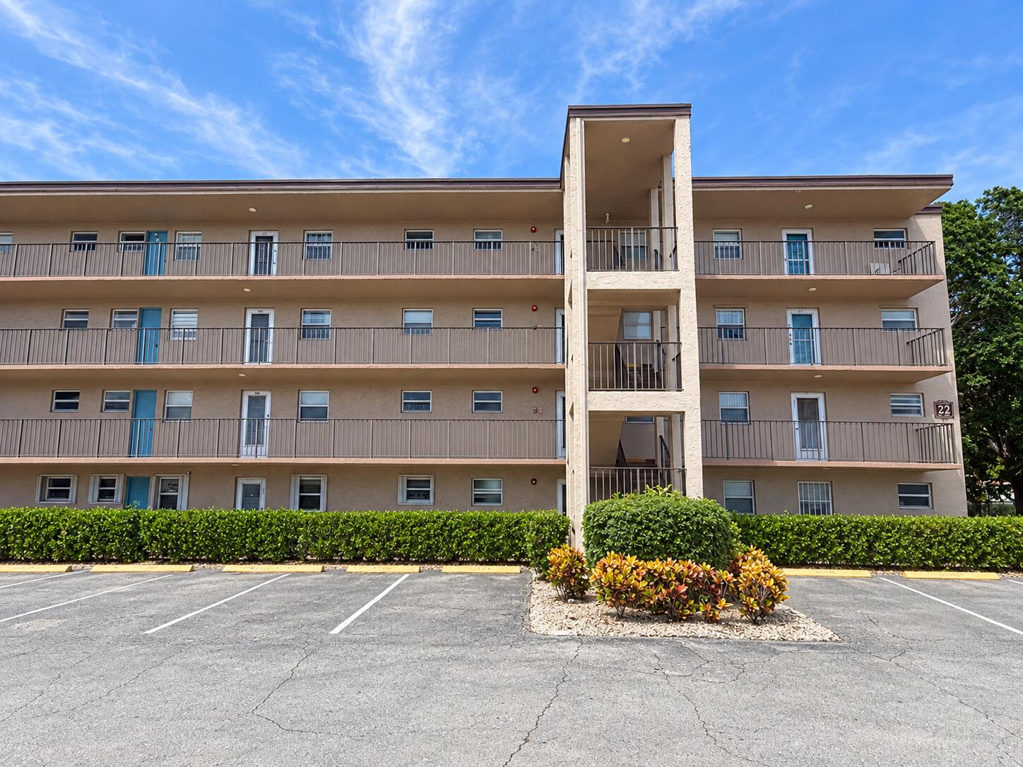 View details of listing 729 LORI Drive 202, Palm Springs, FL 33461 Palm Springs with MLS#