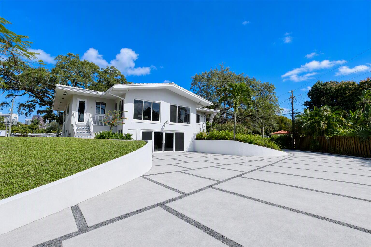 Listing  600 SW 12th Street, Fort Lauderdale, FL 33315, Fort Lauderdale, FL 33315