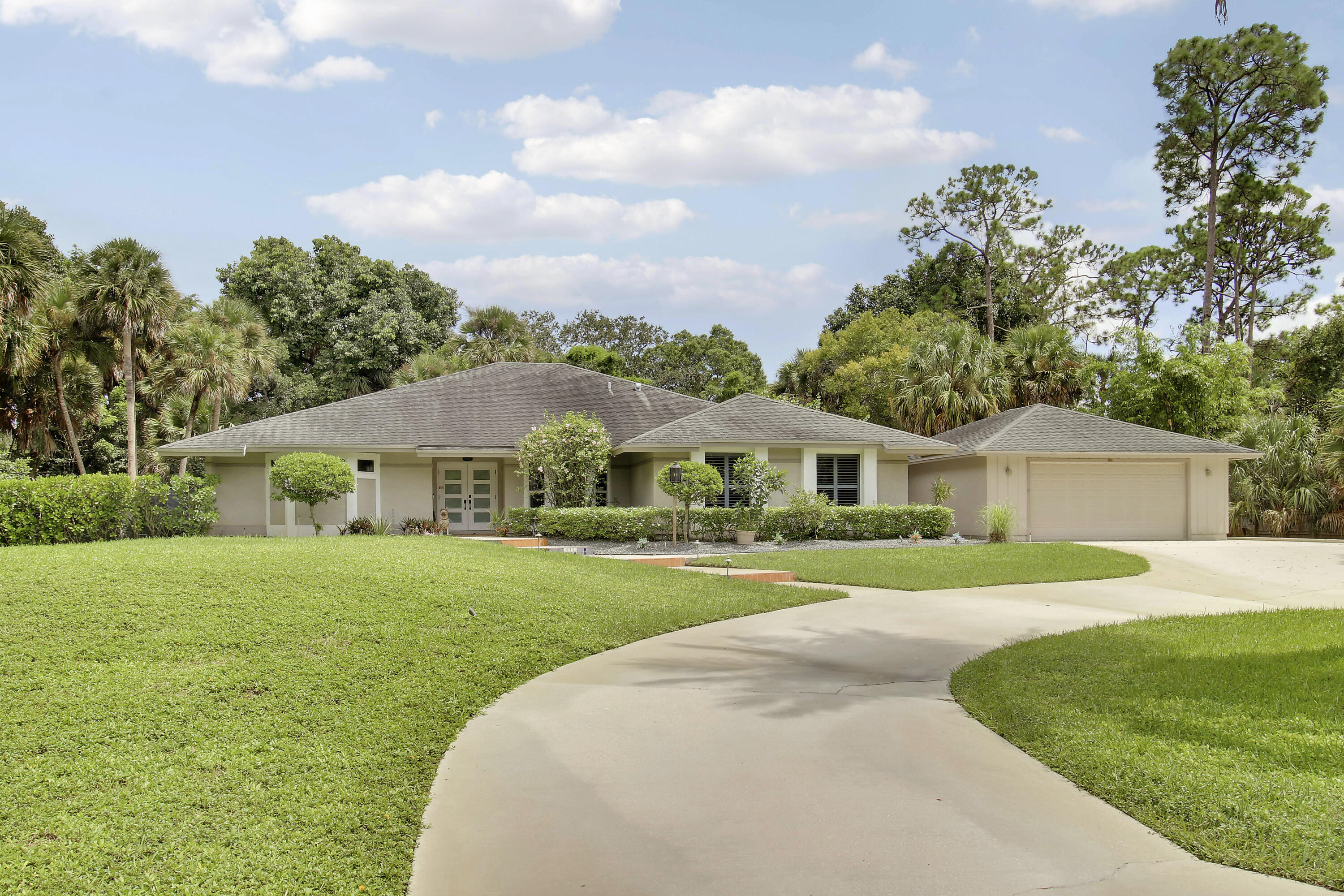 Listing  8552 Thousand Pines Circle, West Palm Beach, FL 33411, West Palm Beach, FL 33411