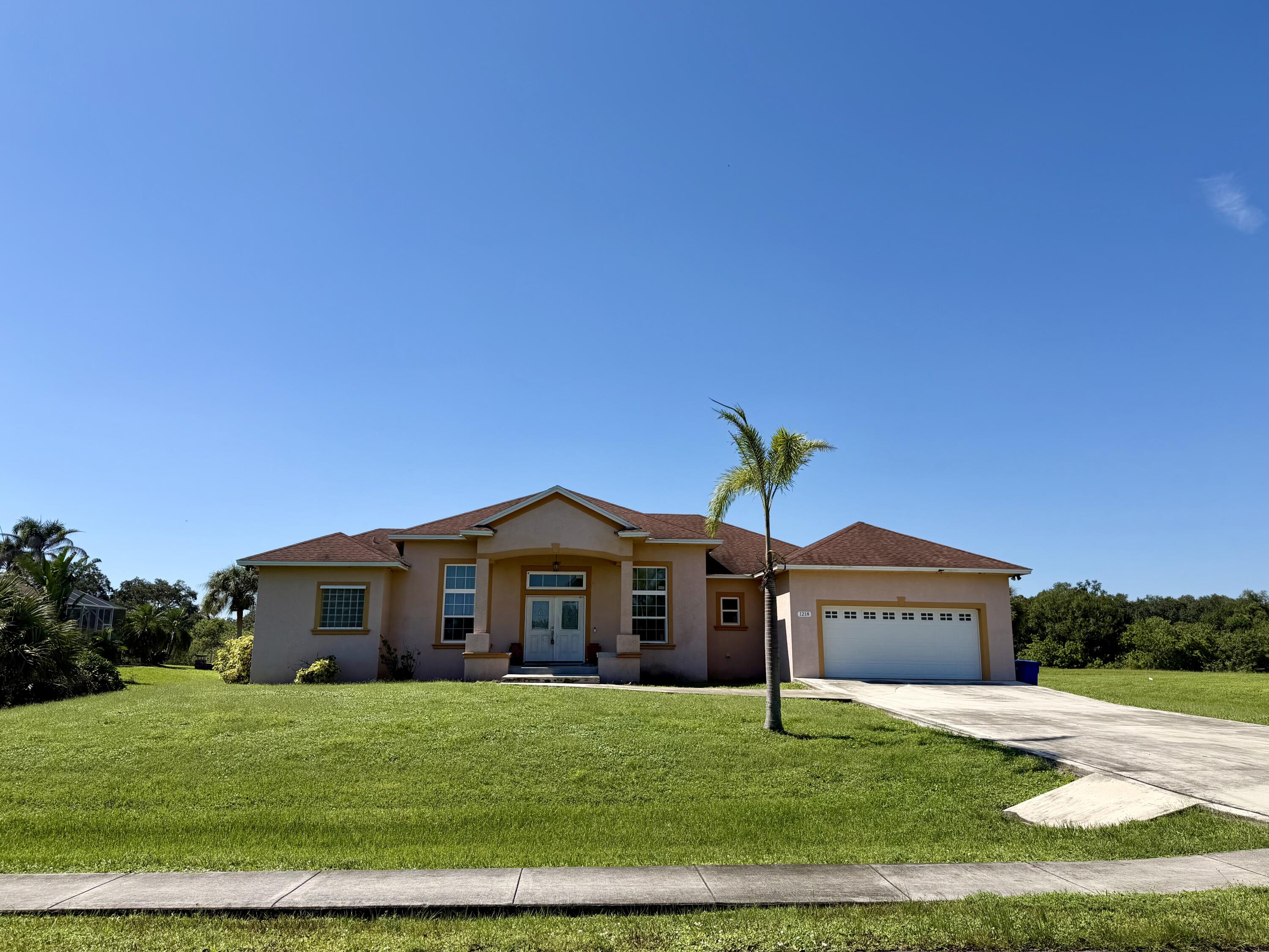 Listing  1218 SE 12TH Drive, Okeechobee, FL 34974, Okeechobee, FL 34974