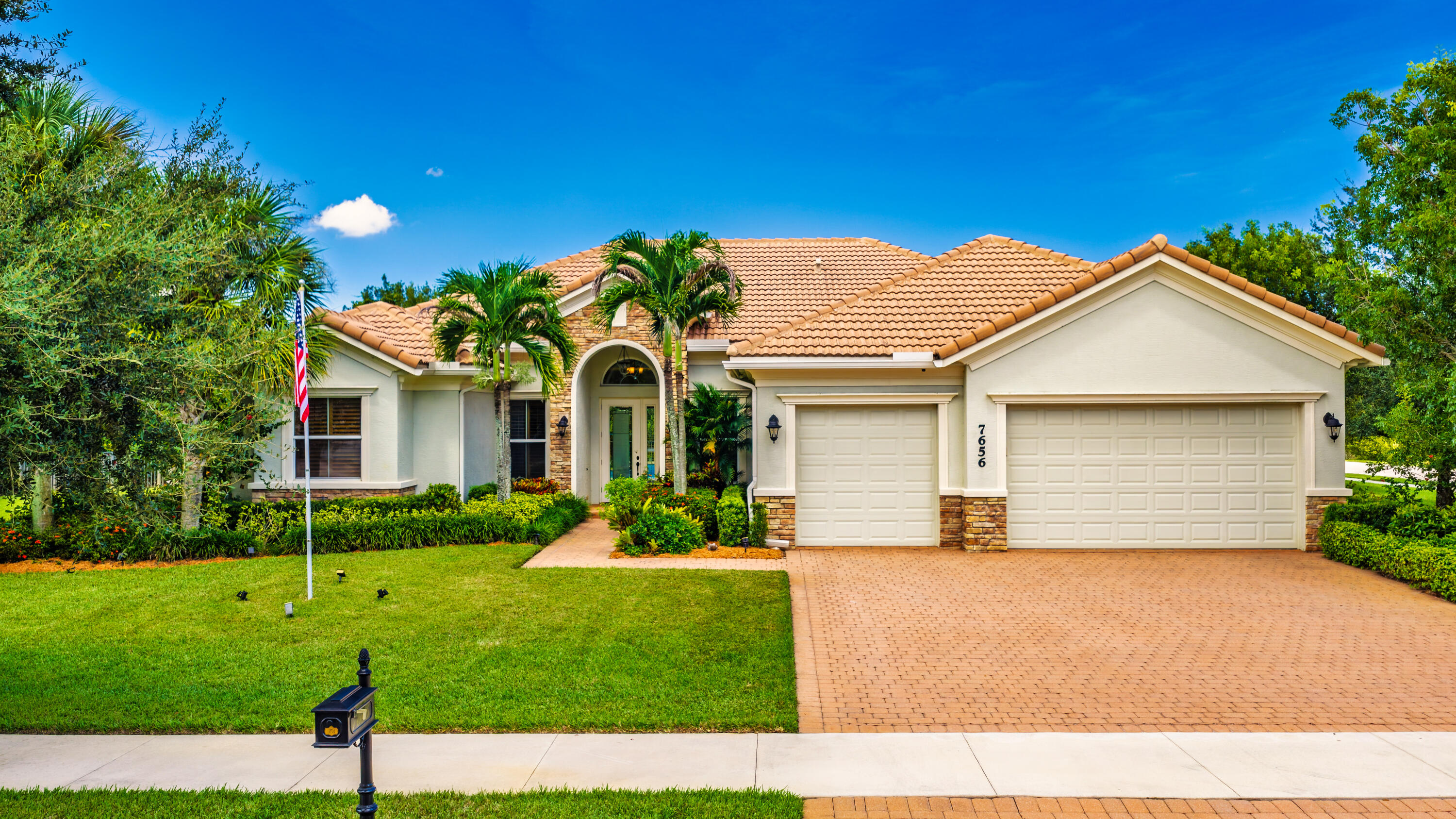 Listing  7656 SE RAVISSANT Drive, Stuart, FL 34997, Stuart, FL 34997