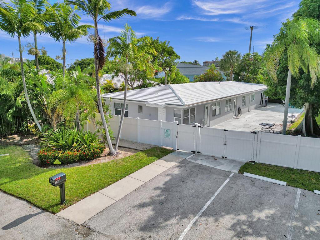 View details of listing 4422 Sea Grape Drive, Lauderdale-By-The-Sea, FL 33308 Lauderdale-By-The-Sea with MLS# 