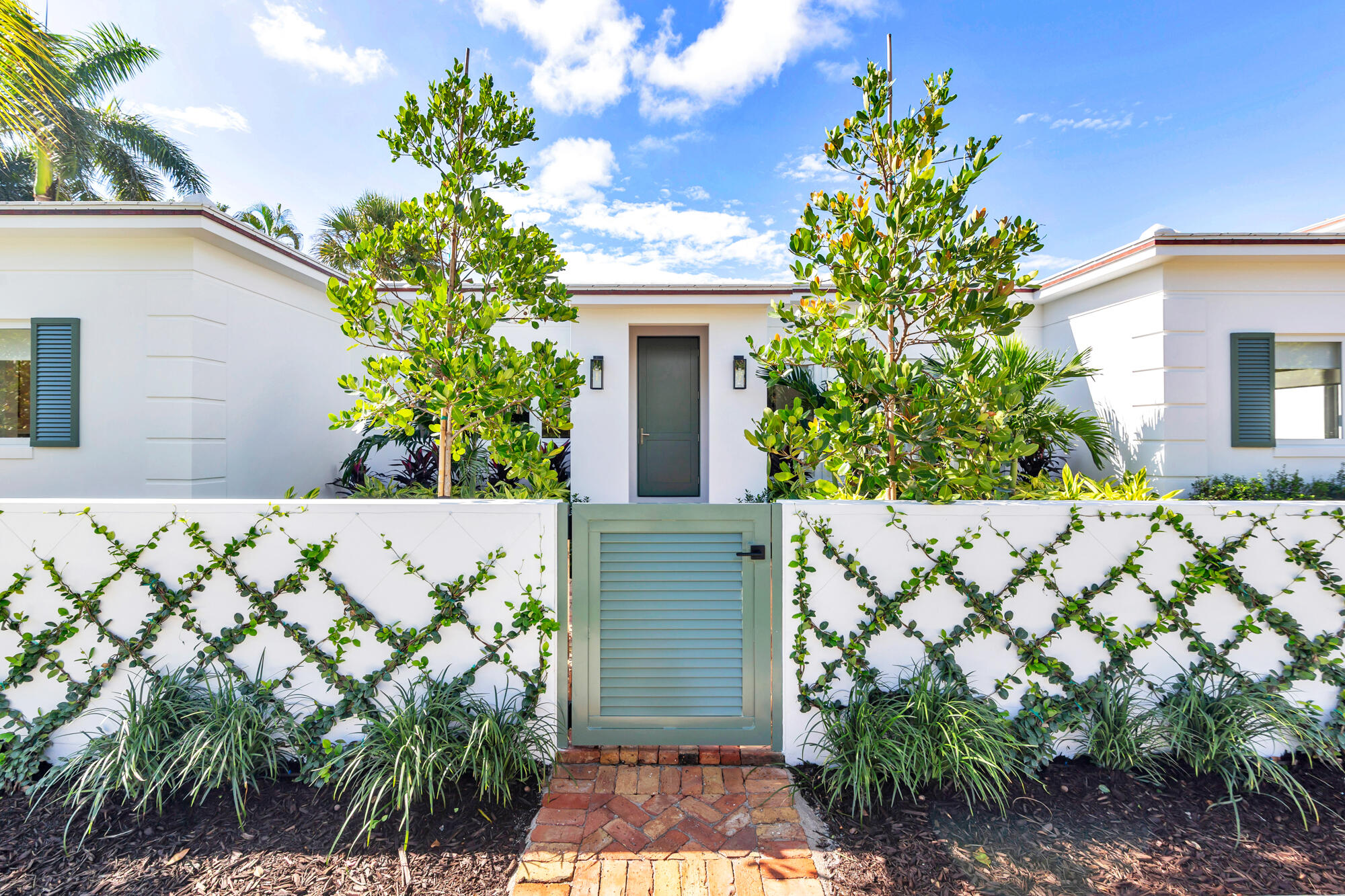Listing  110 Greenwood Drive, West Palm Beach, FL 33405, West Palm Beach, FL 33405