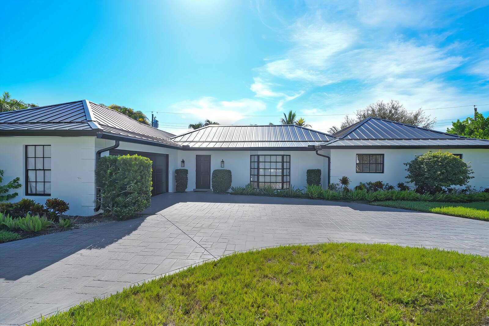 Listing  7 SE Paddock Circle, Jupiter, FL 33469, Jupiter, FL 33469