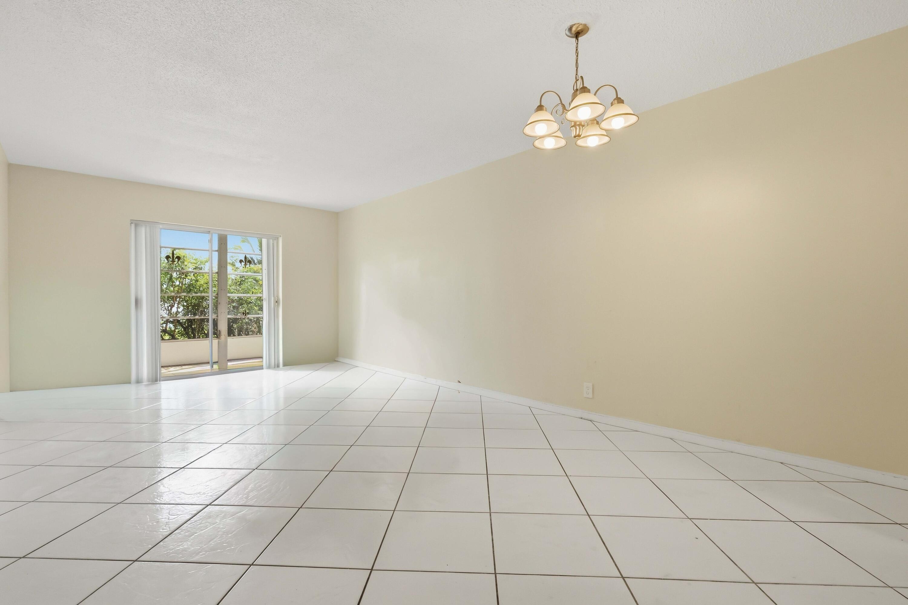 View details of listing 5480 NW 11TH Street 102, Plantation, FL 33313 Plantation with MLS# 